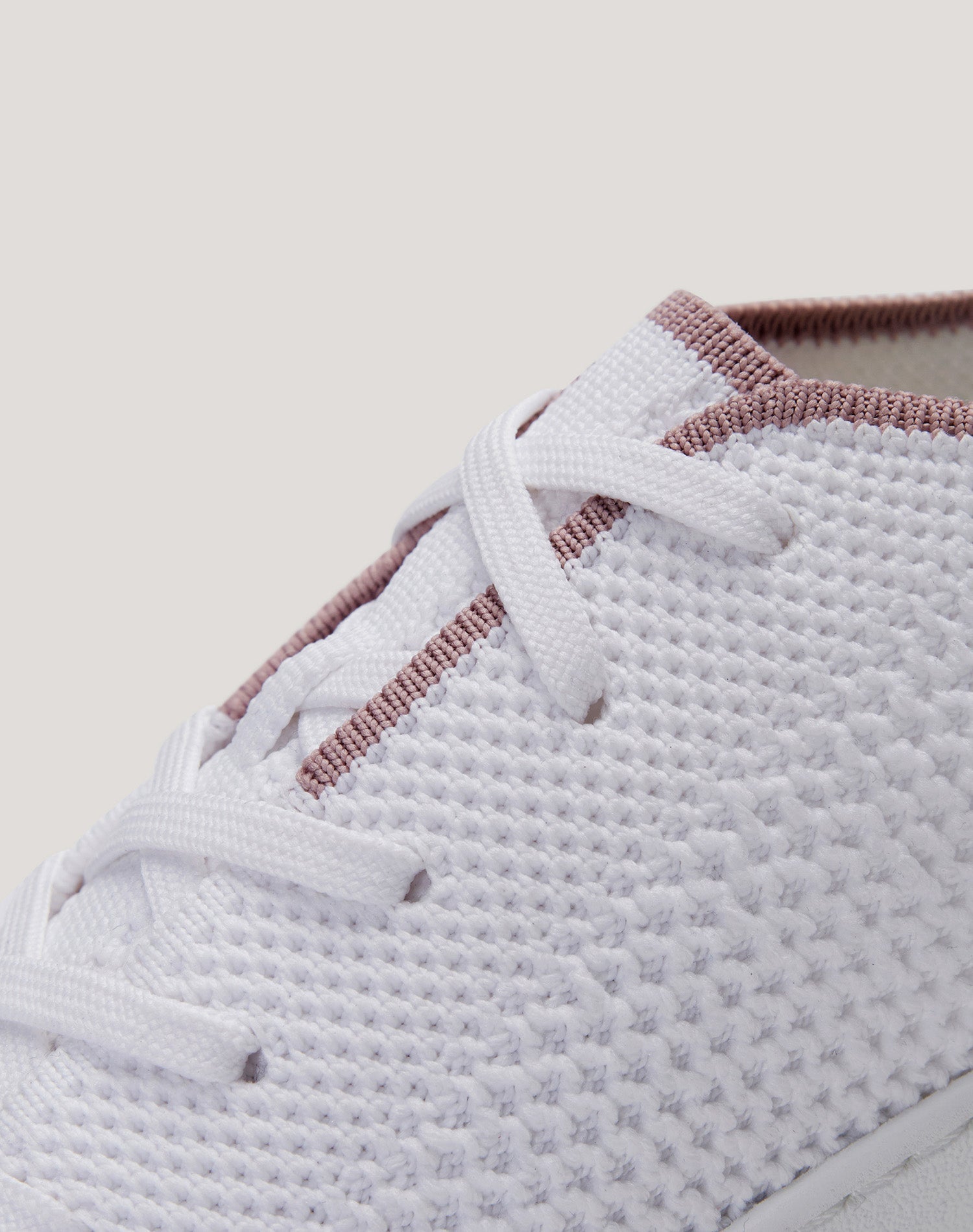 Women's Infinity Cloud White Knit Sneaker (Sand)