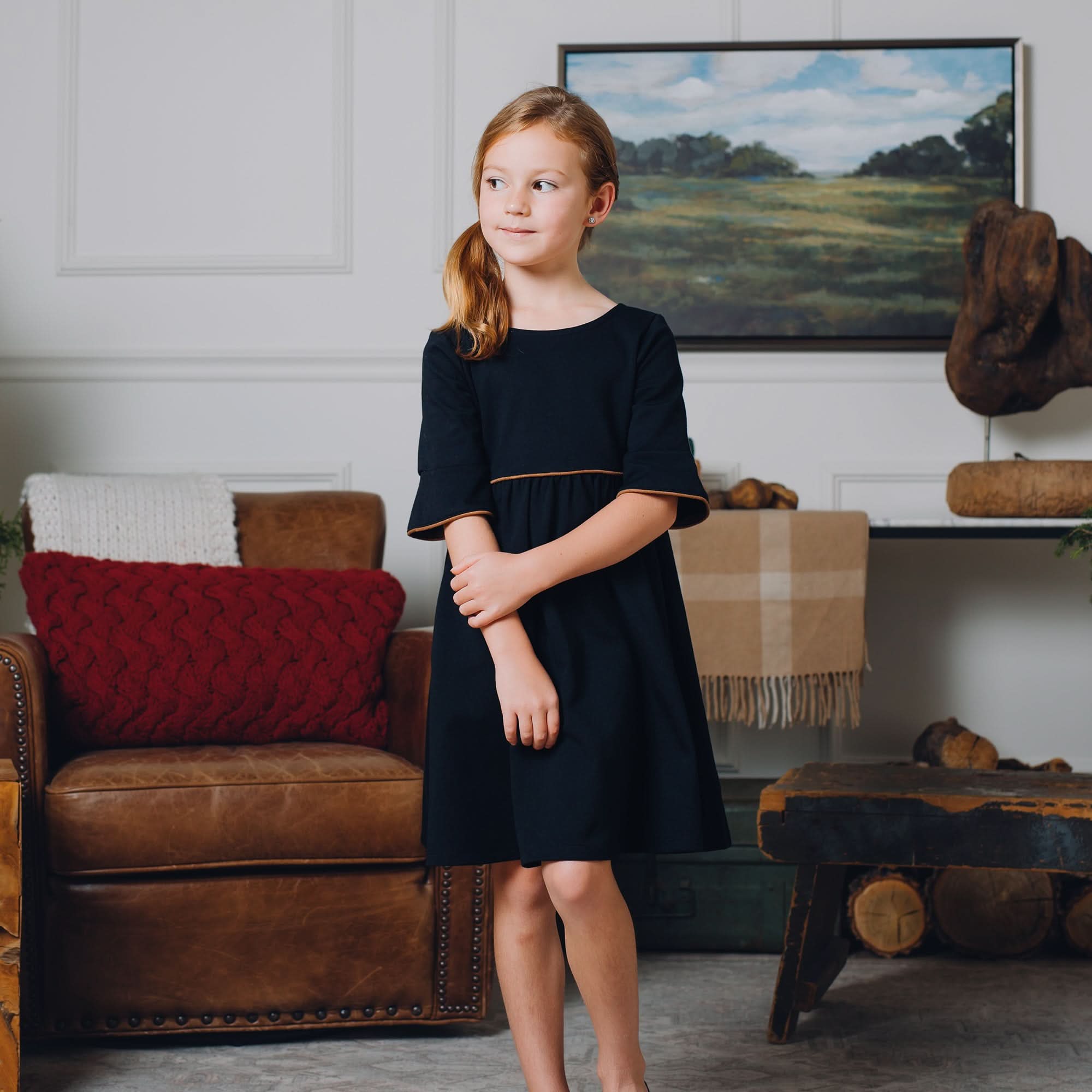 Ruffle Sleeve Ponte Dress (Black)