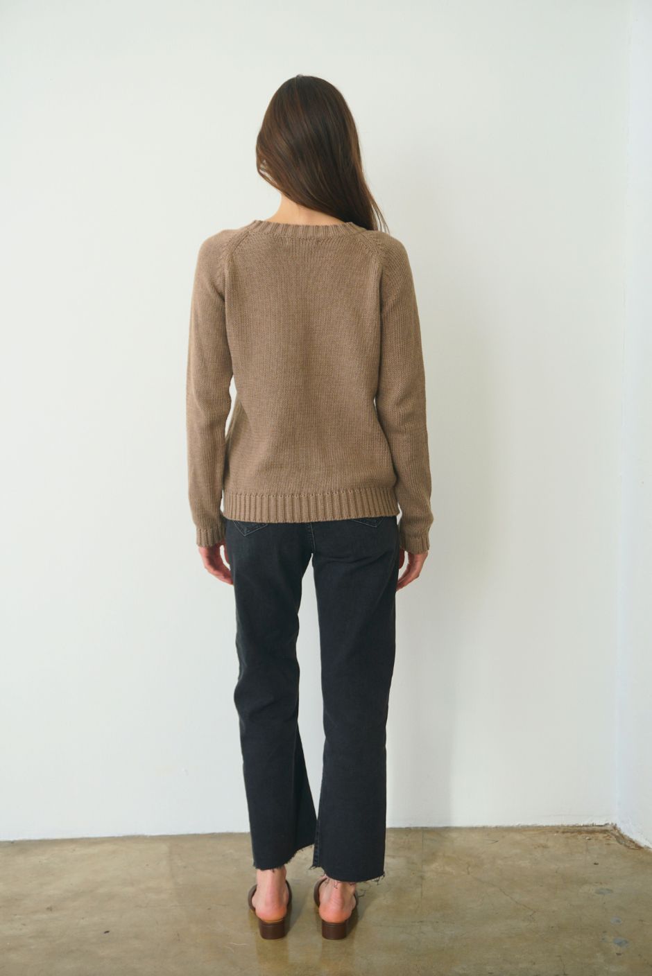 Sloane Crewneck (Mocha)