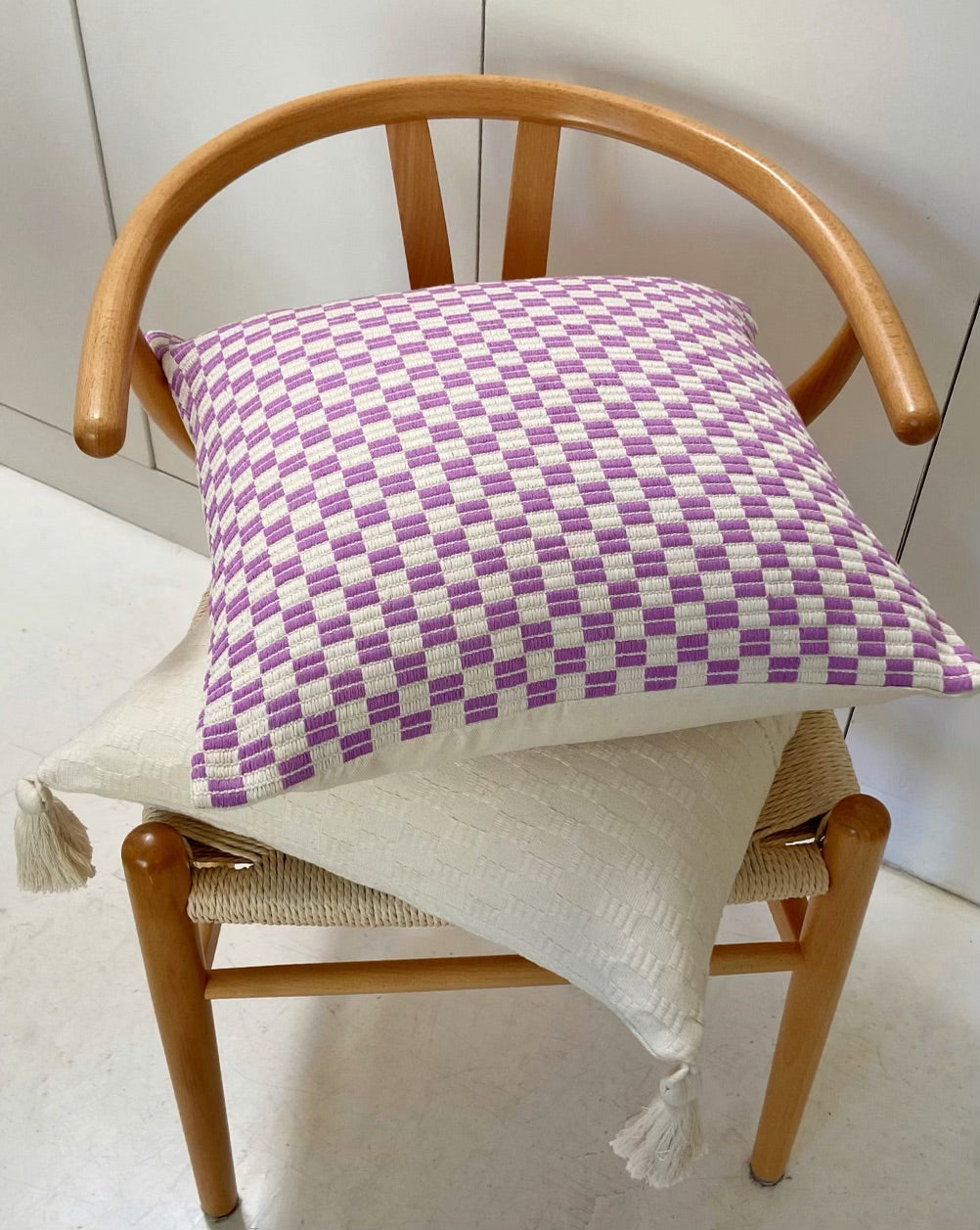 Checkered Brocade Pillow (Lilac & White)