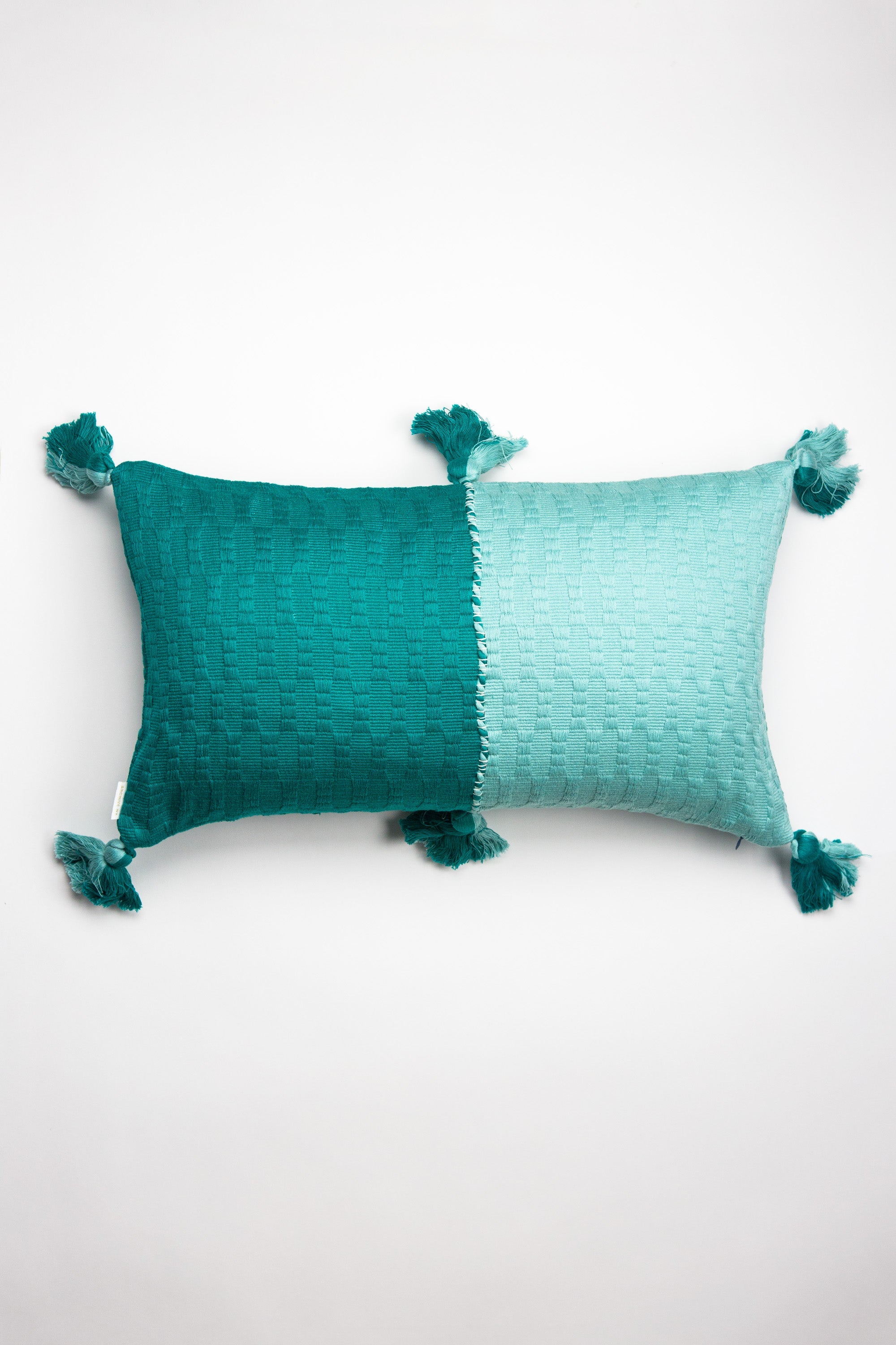 Antigua Pillow (Colorblocked)