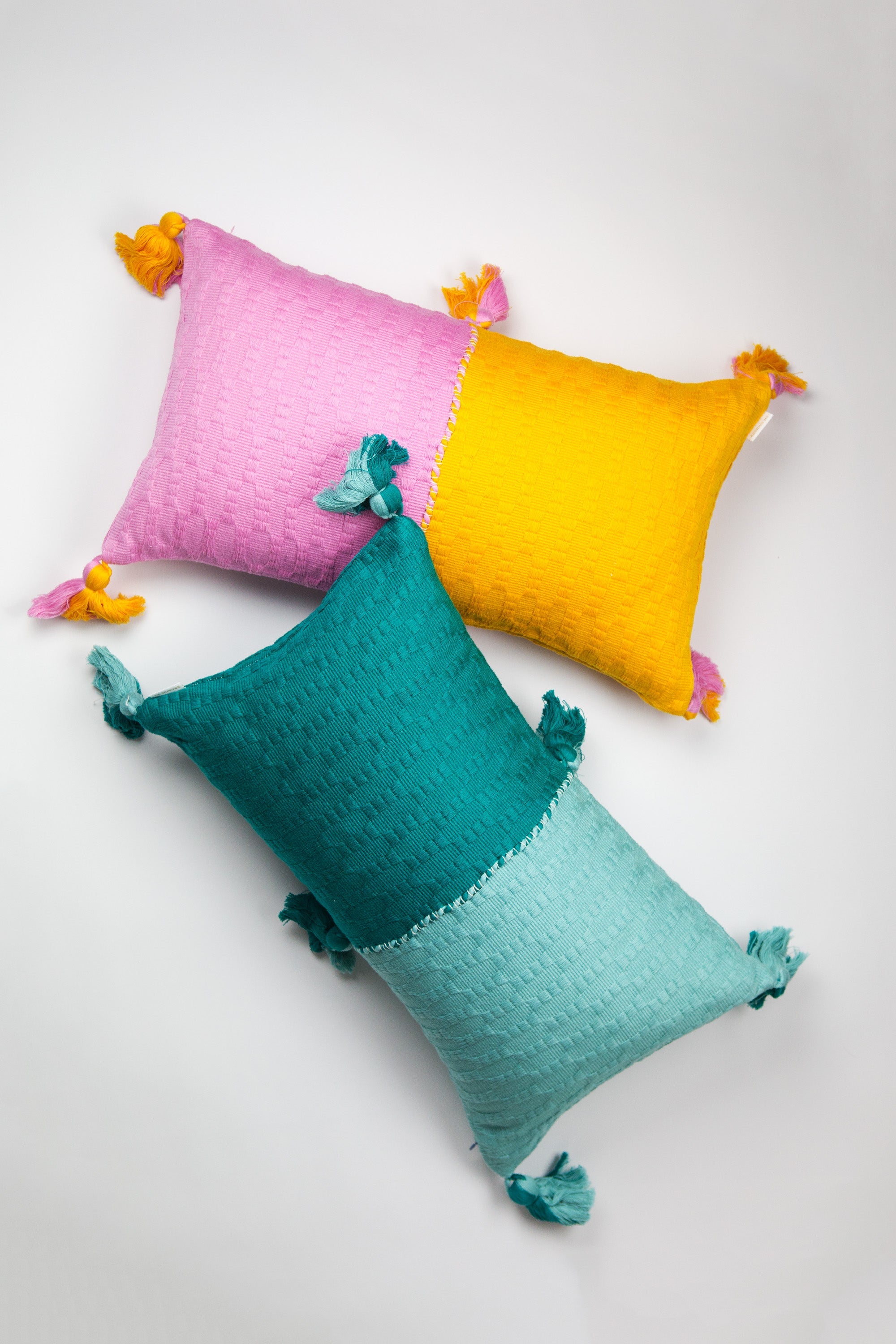 Antigua Pillow (Colorblocked)