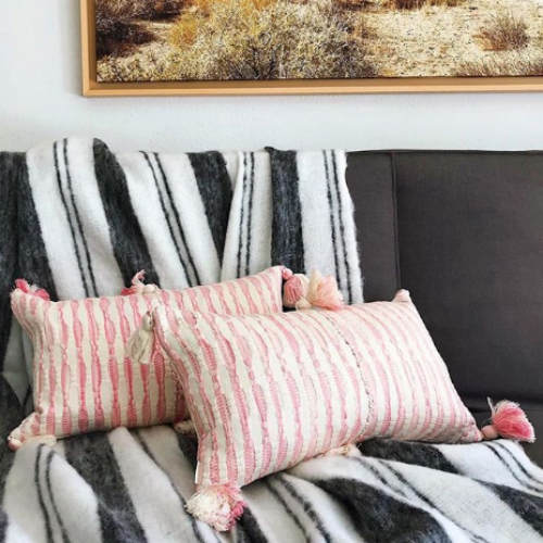 Antigua Pillow (Faded Pink)