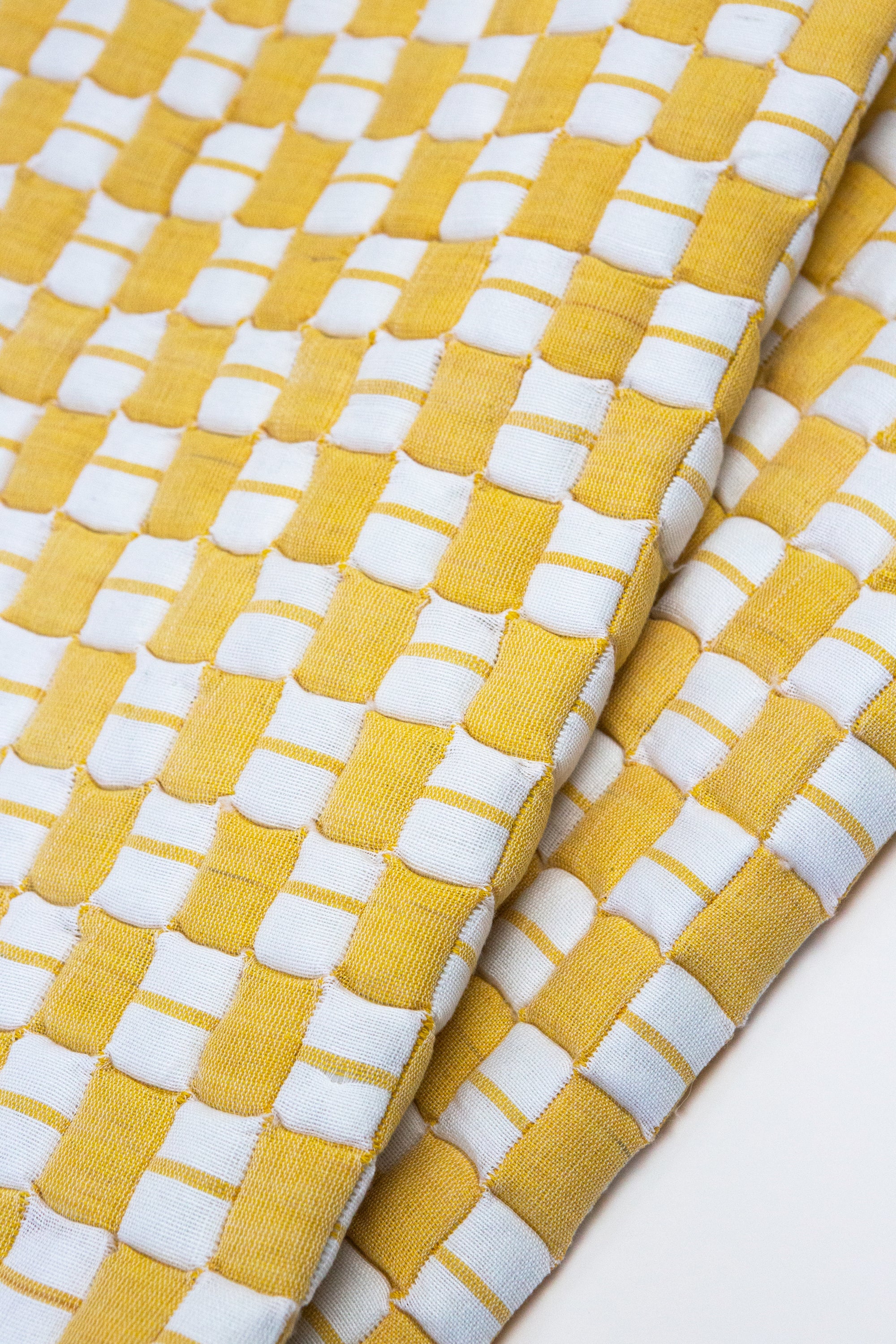 Quilted Sujani Throw Blanket (Yellow & White)