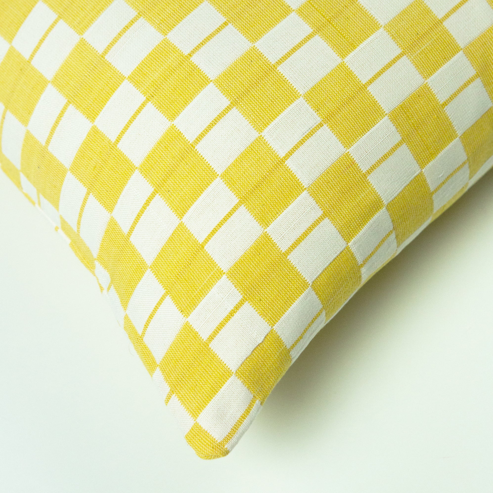 Sujani Pillow (Yellow & White Checkered)