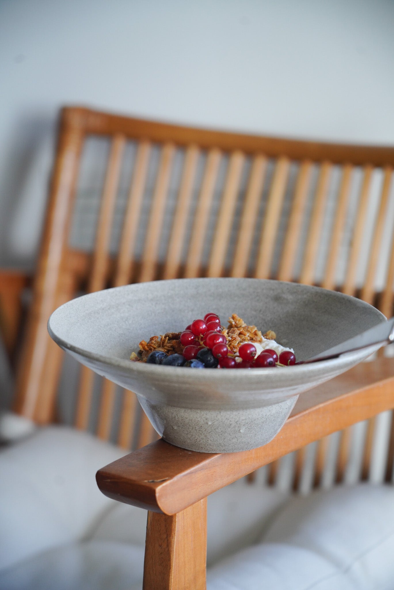 Hat Shaped Stoneware Plates (Concrete)