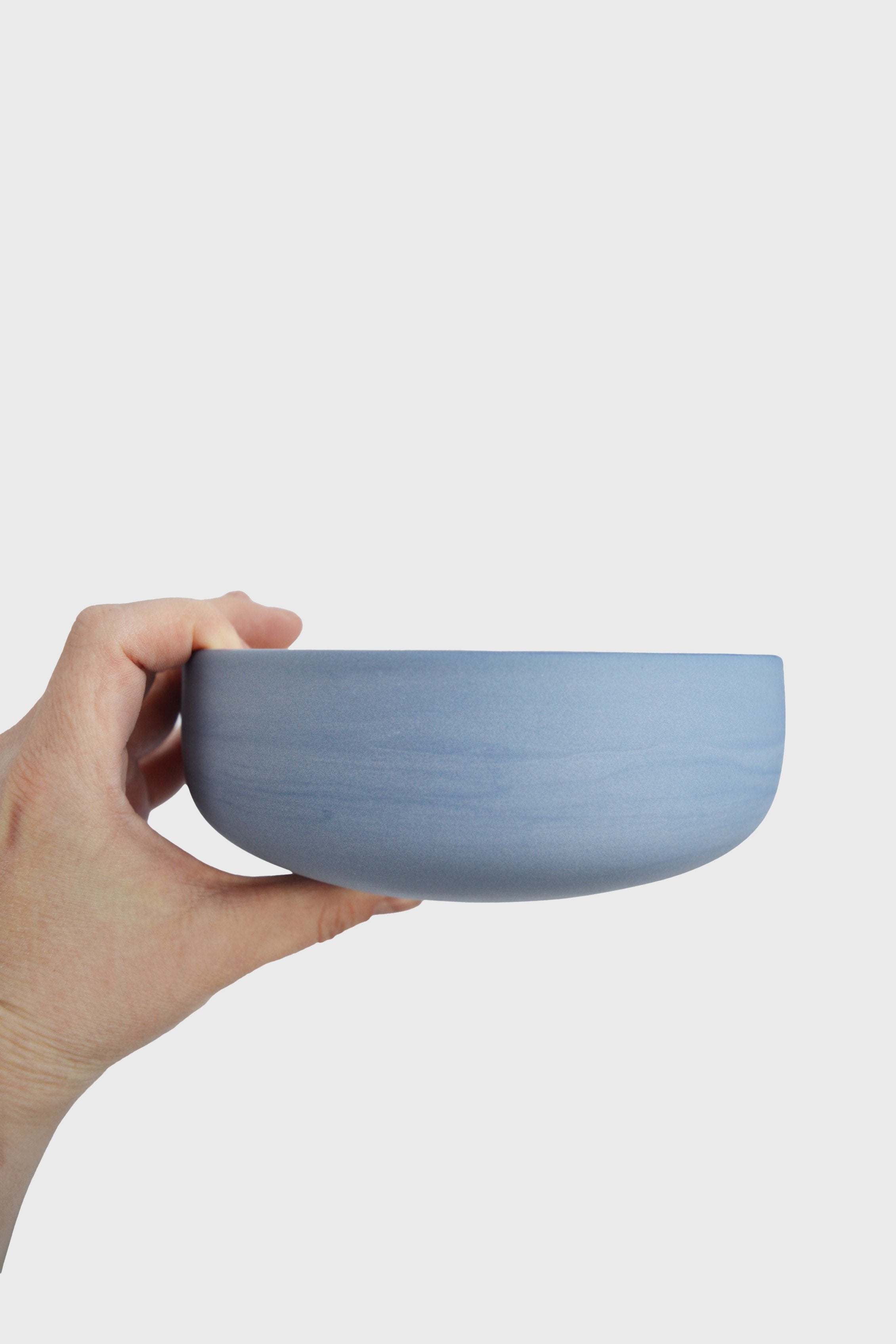 Porcelain Bowl (Forget-me-not/Chocolate)