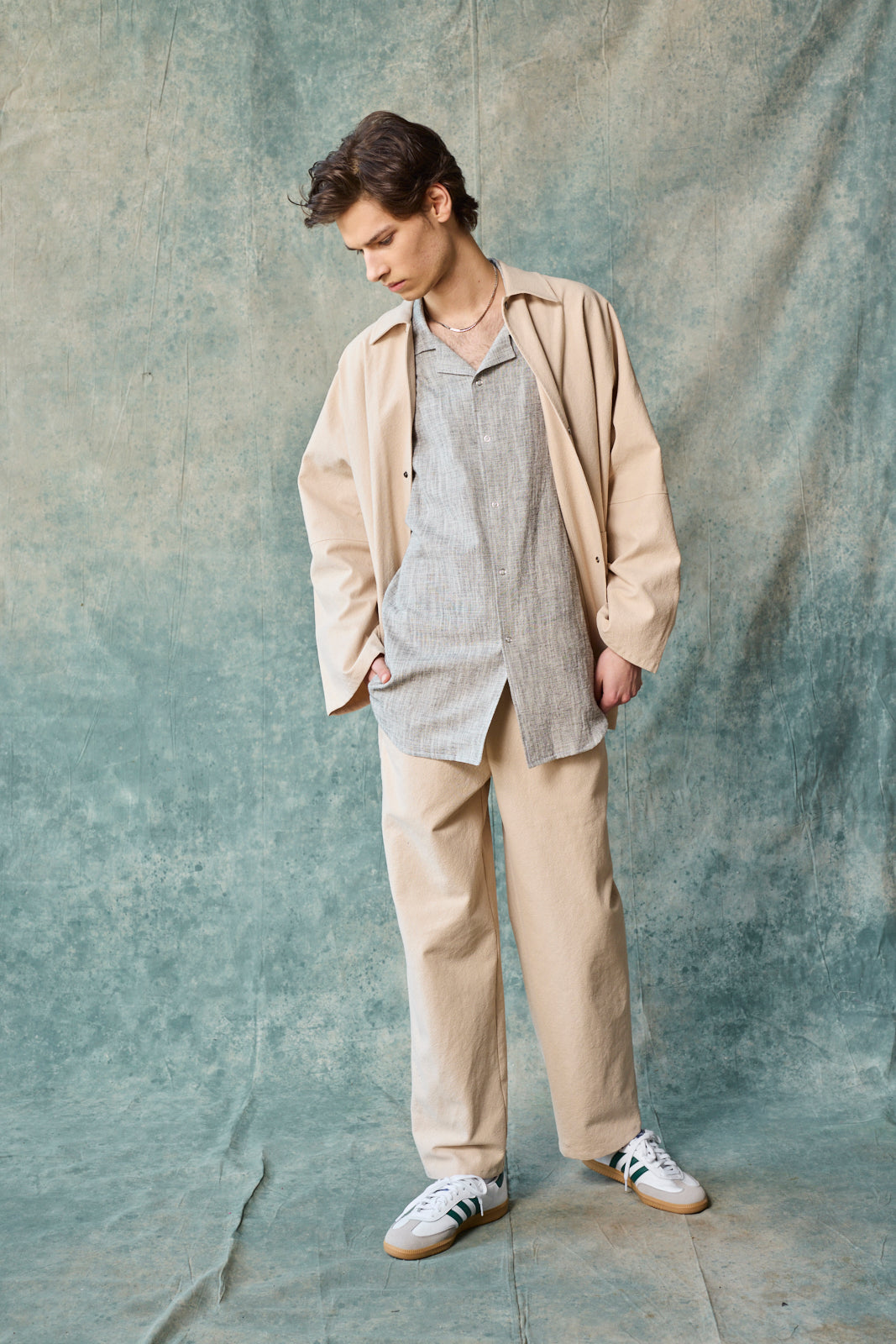 Gender-Neutral Column Pant (Milk Tea)