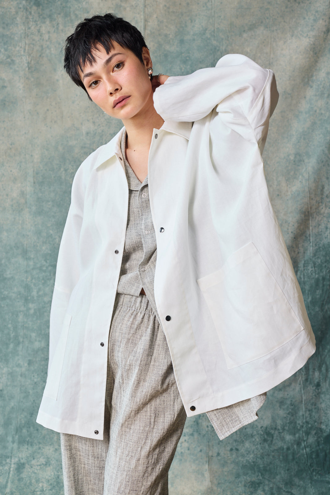 Gender-Neutral Oversized Shirt Jacket (Paper)