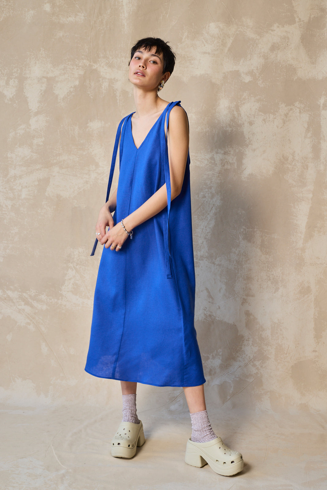 Tie Shoulder Shift (Lapis)