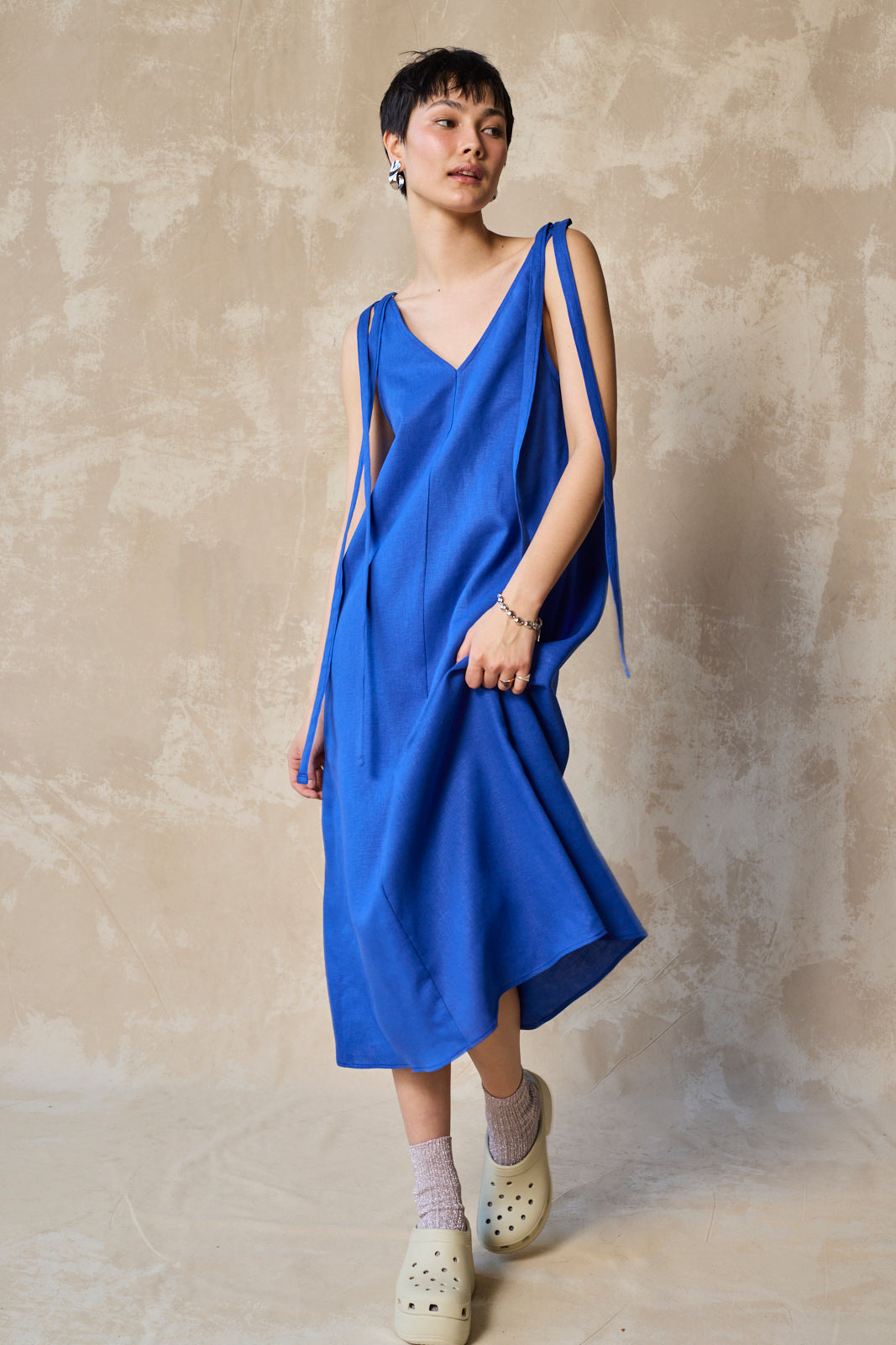 Tie Shoulder Shift (Lapis)
