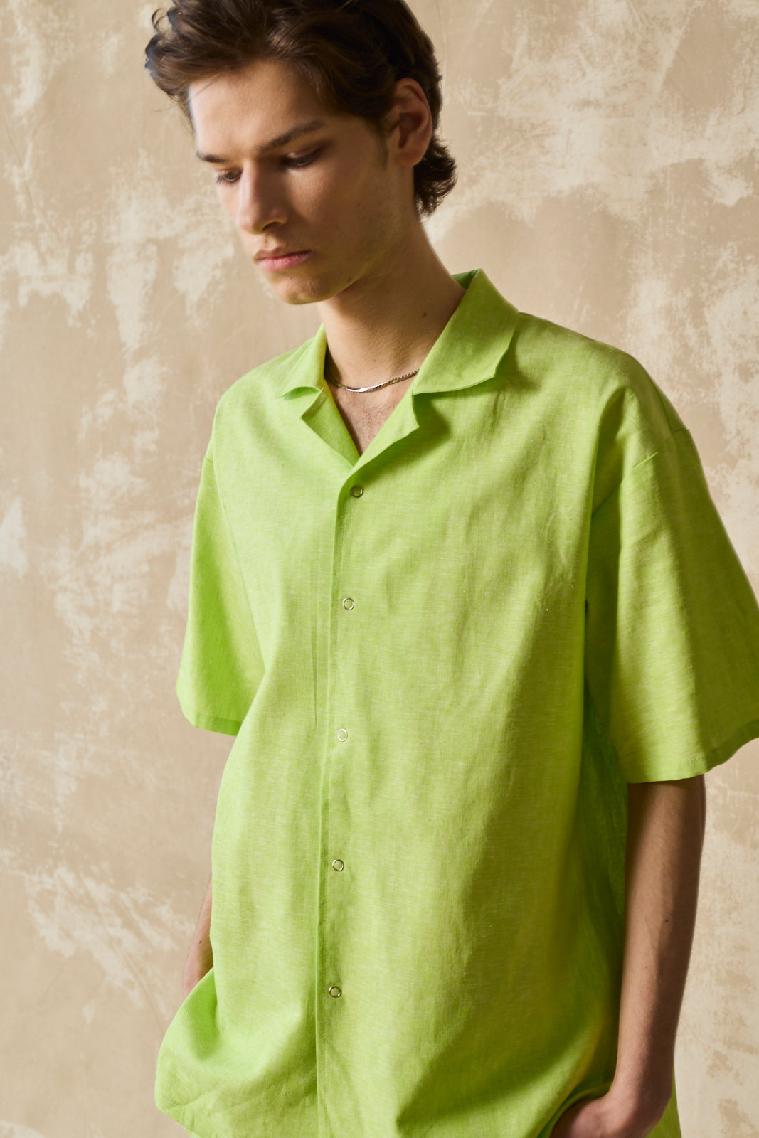 Gender-Neutral Slim Camp Collar Shirt (Lime)