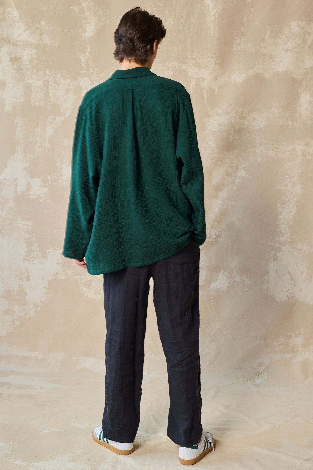 Gender-Neutral Snap Shirt (Nori)