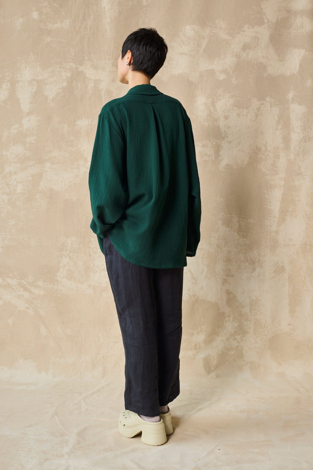 Gender-Neutral Snap Shirt (Nori)