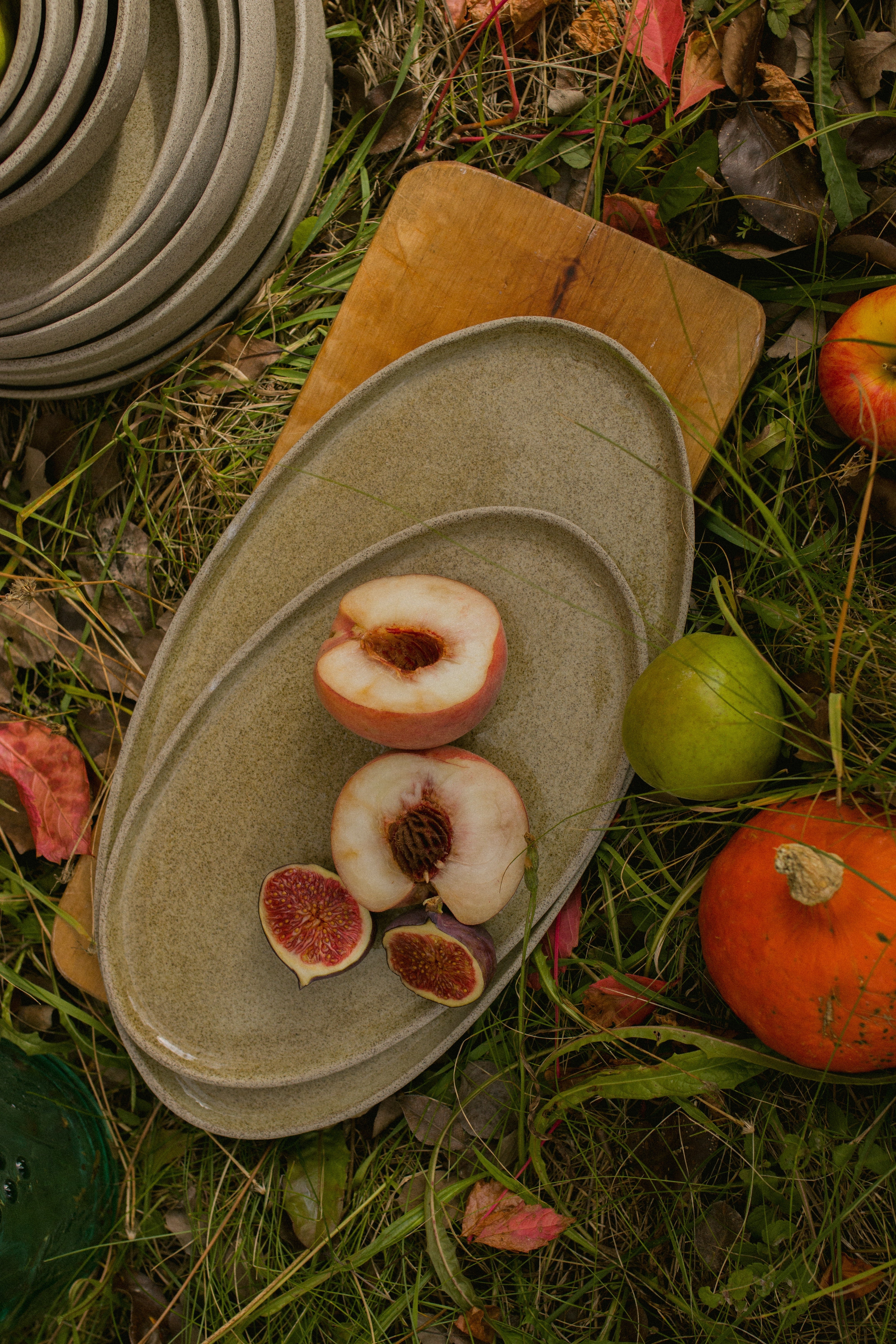 Stoneware Oval Serving Platter (Concrete)