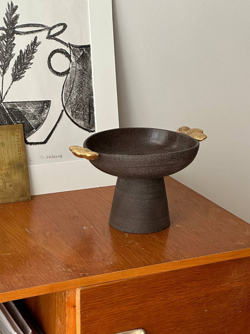 Stoneware Fruit Bowl (Pumpernickel with Gold Leaves)