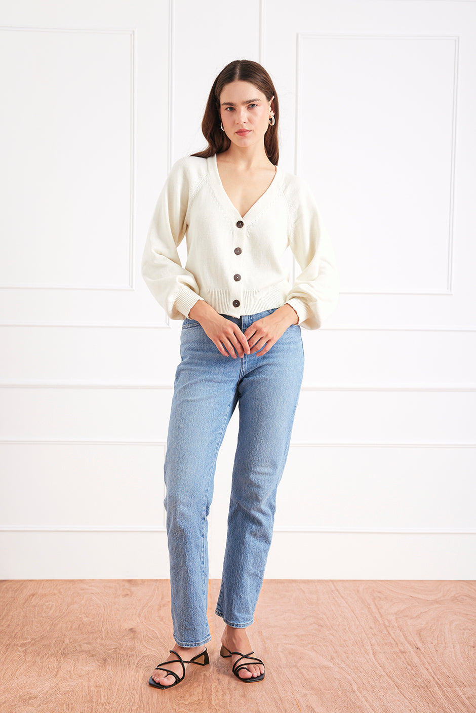 Greta Cardigan (Oat Milk)