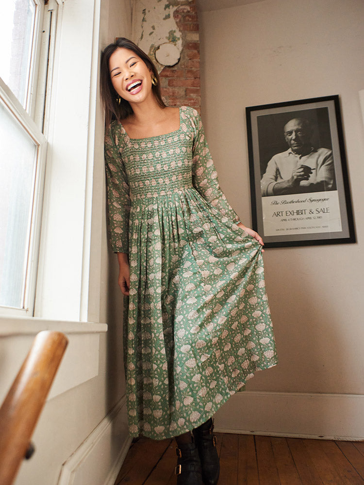Hailee Smocked Midi Dress (Aegean Teal Floral)