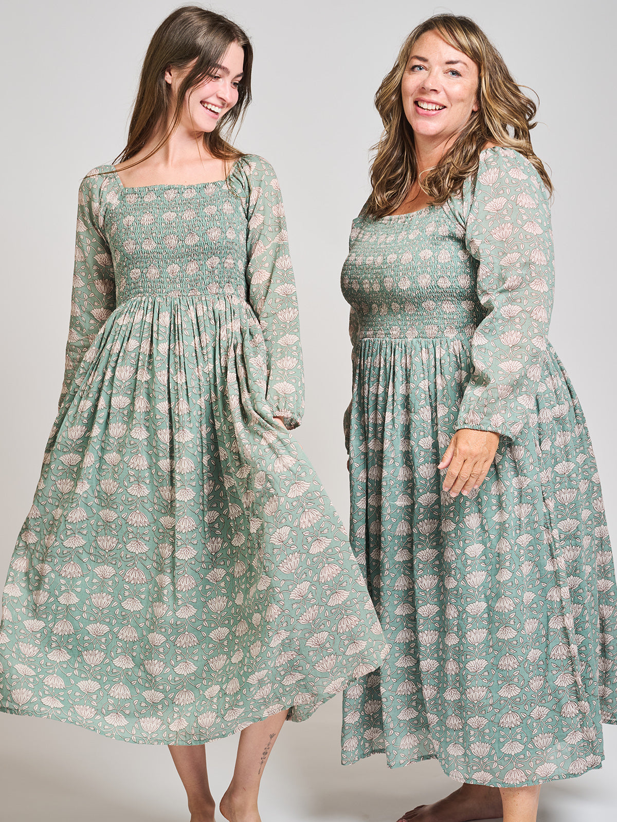 Hailee Smocked Plus Size Midi Dress (Aegean Teal Floral)