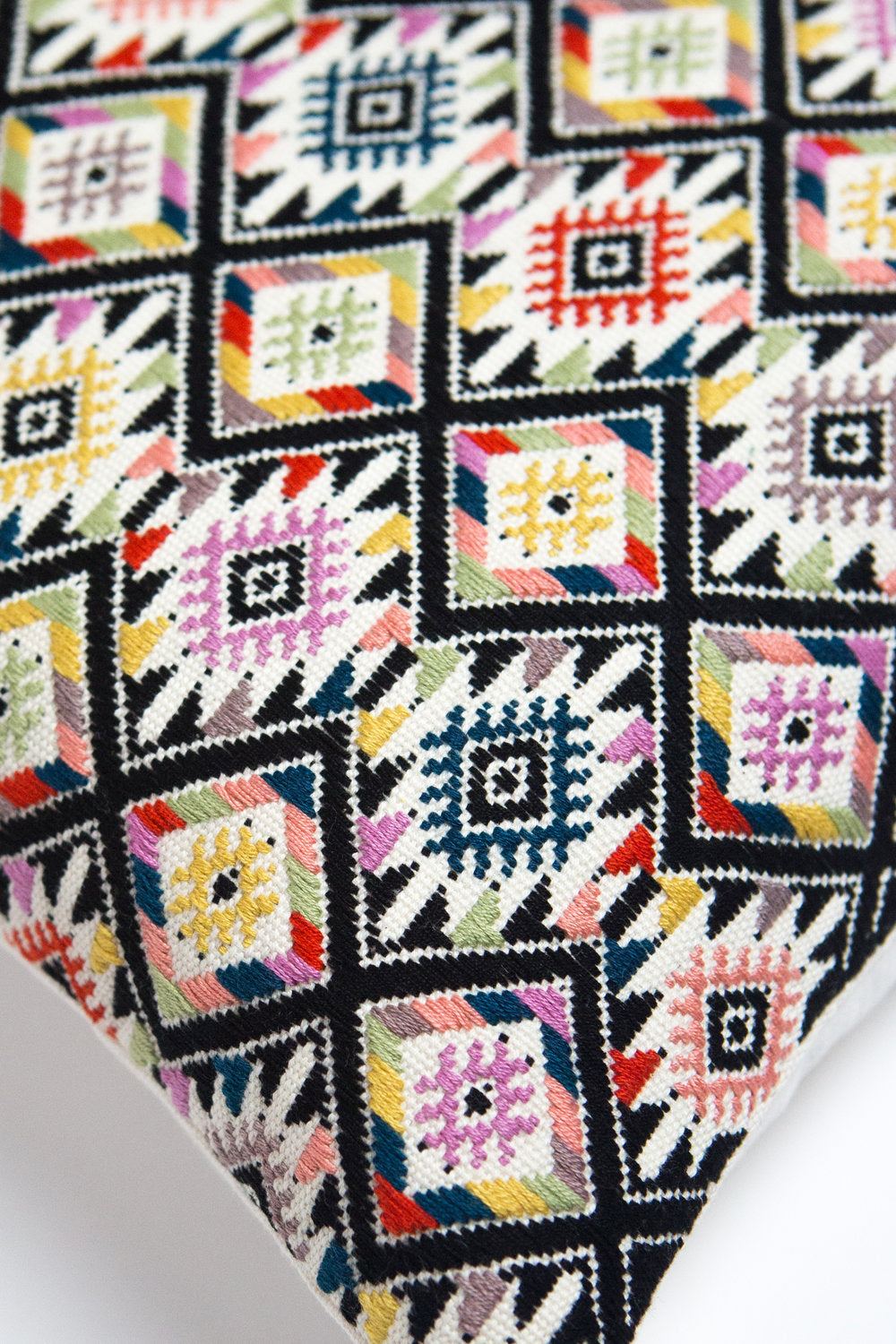 Nahuala II Pillow (Classic Yellow)