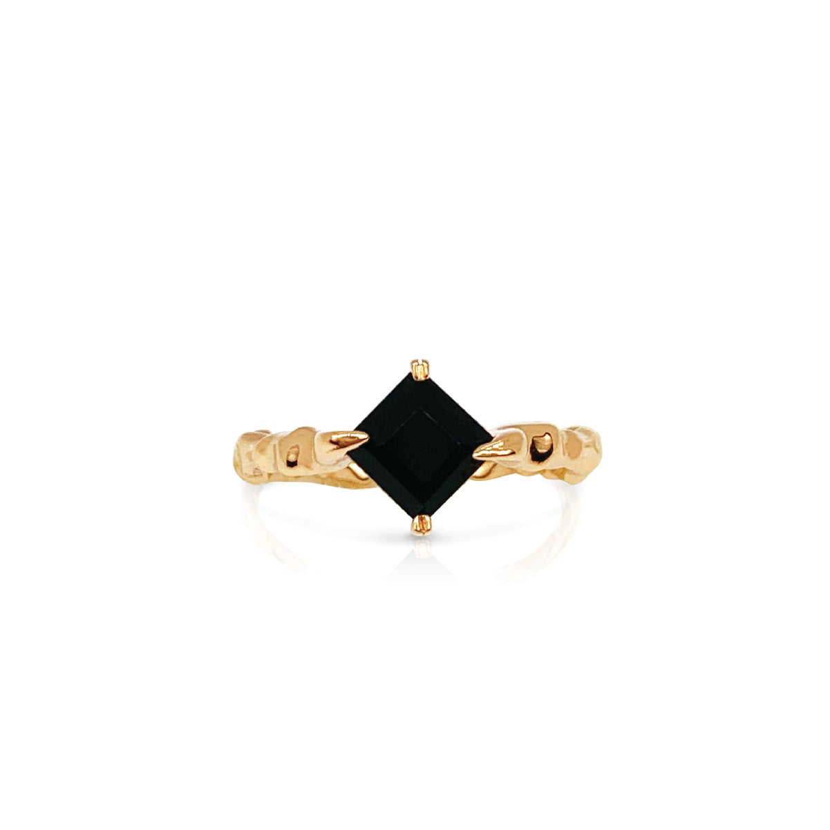 Onyx Stem Ring (Gold)