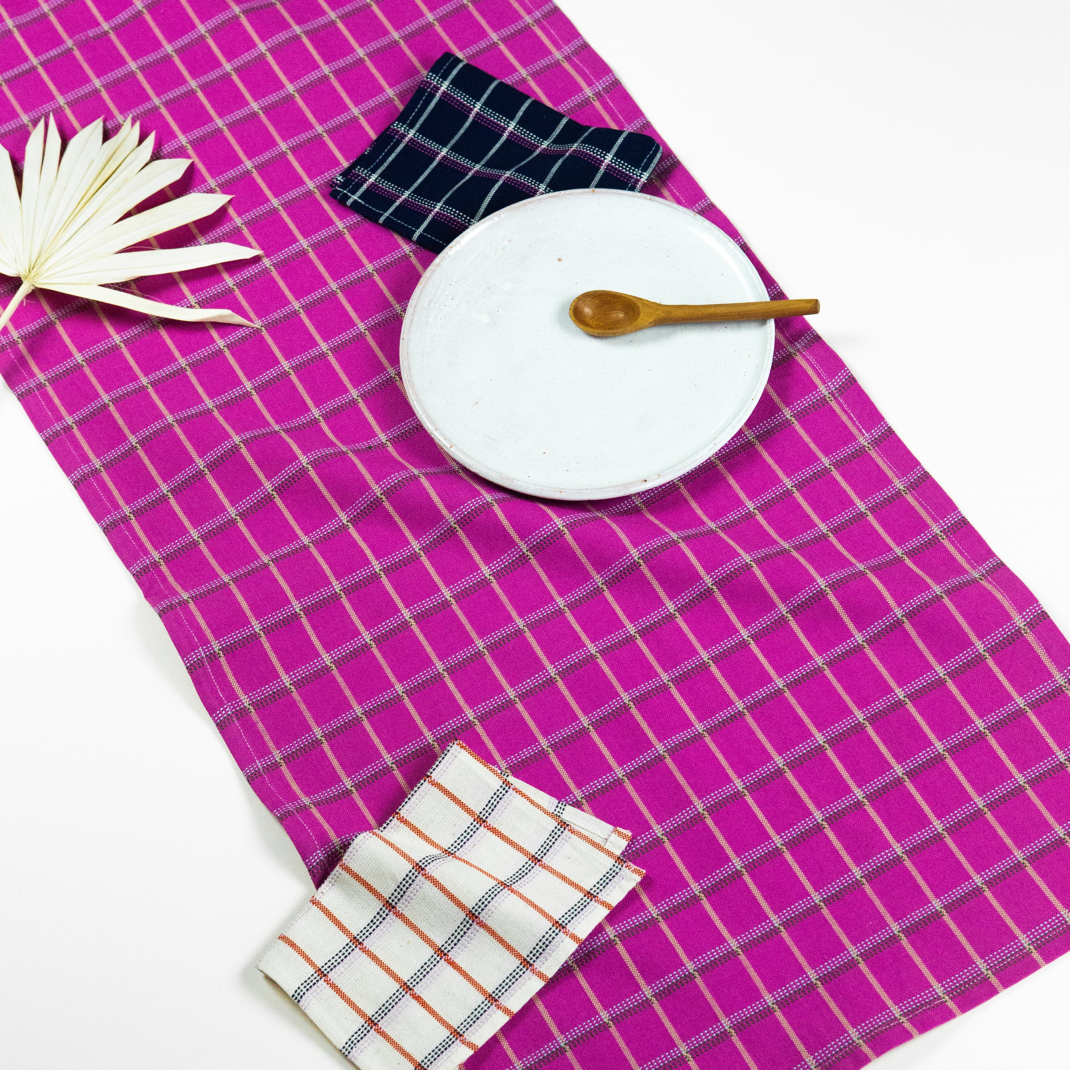 San Lucas Plaid Table Runner (Pink)