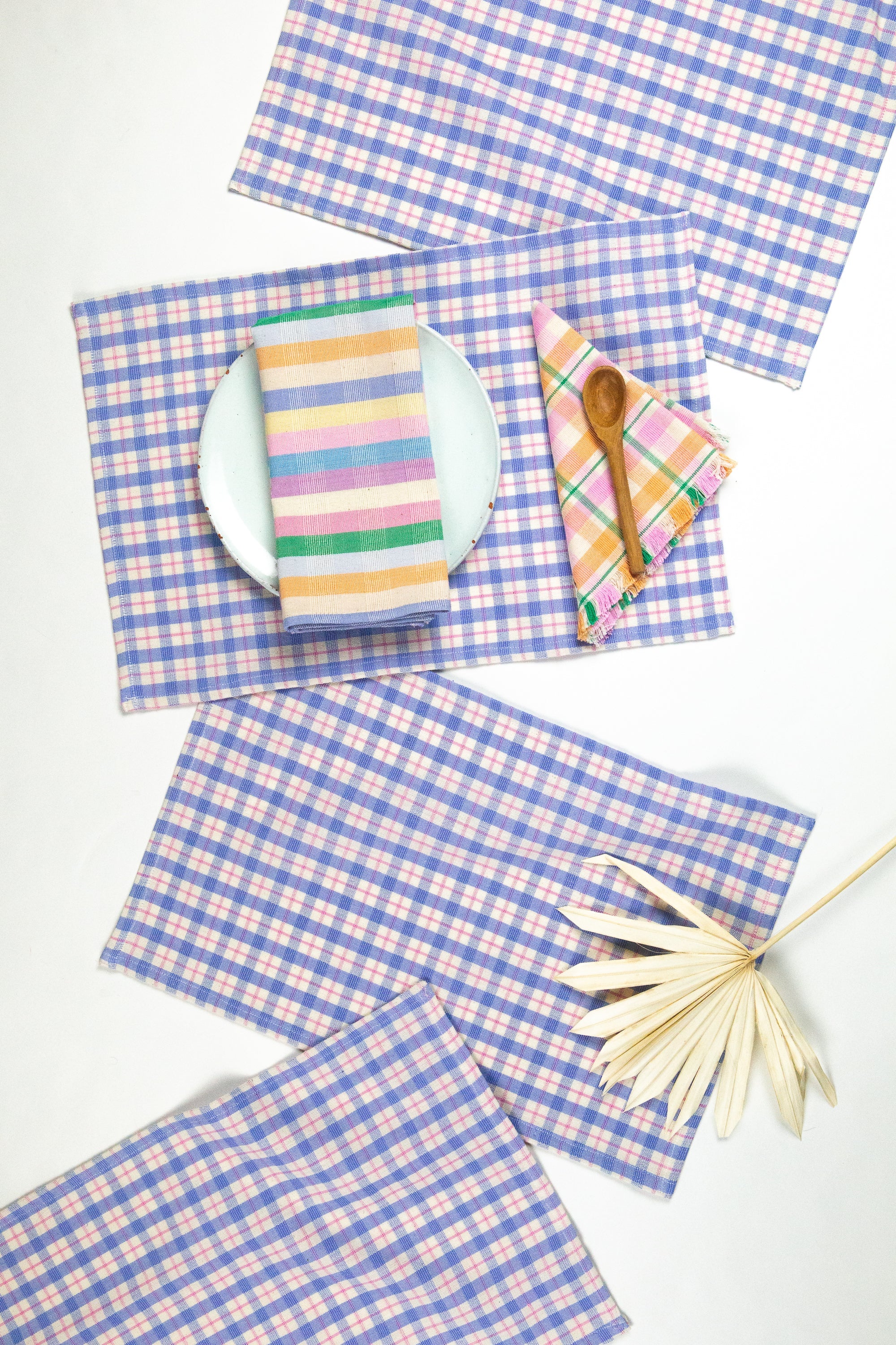Sofia Plaid Placemat (Blue & Pink)