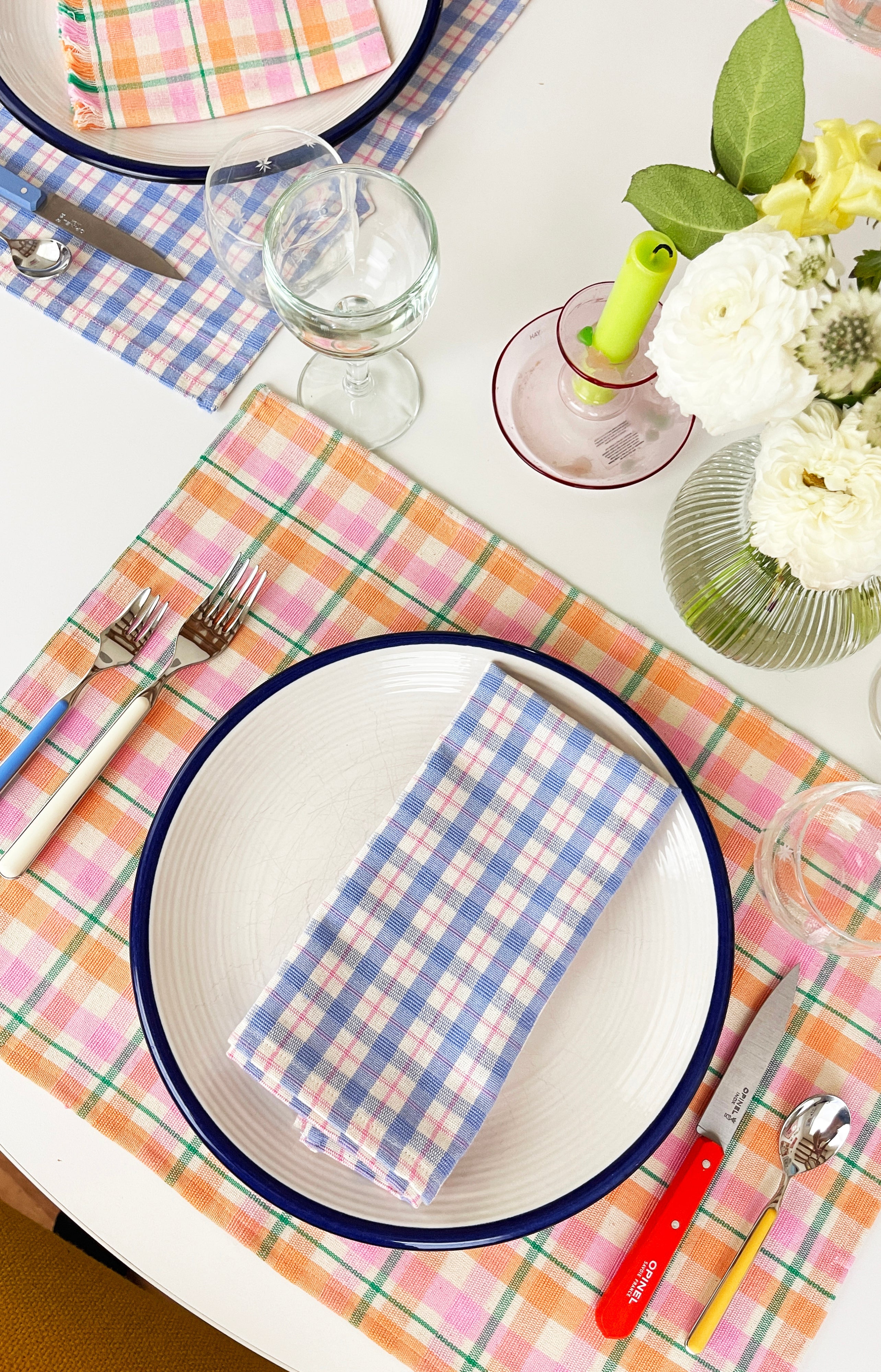 Sofia Plaid Dinner Napkin (Periwinkle Blue & Pink)