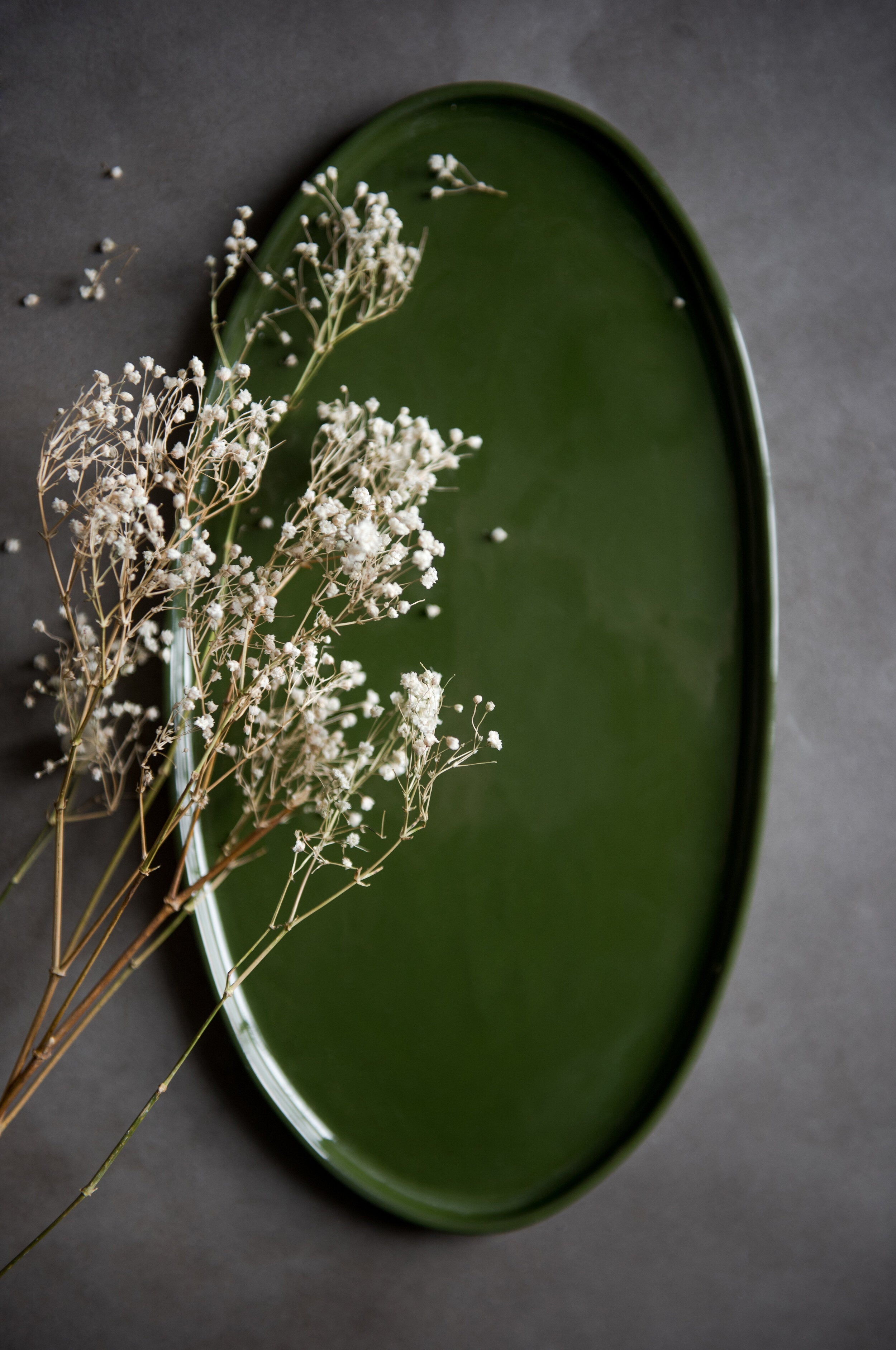 Oval Porcelain Serving Platter (Green)