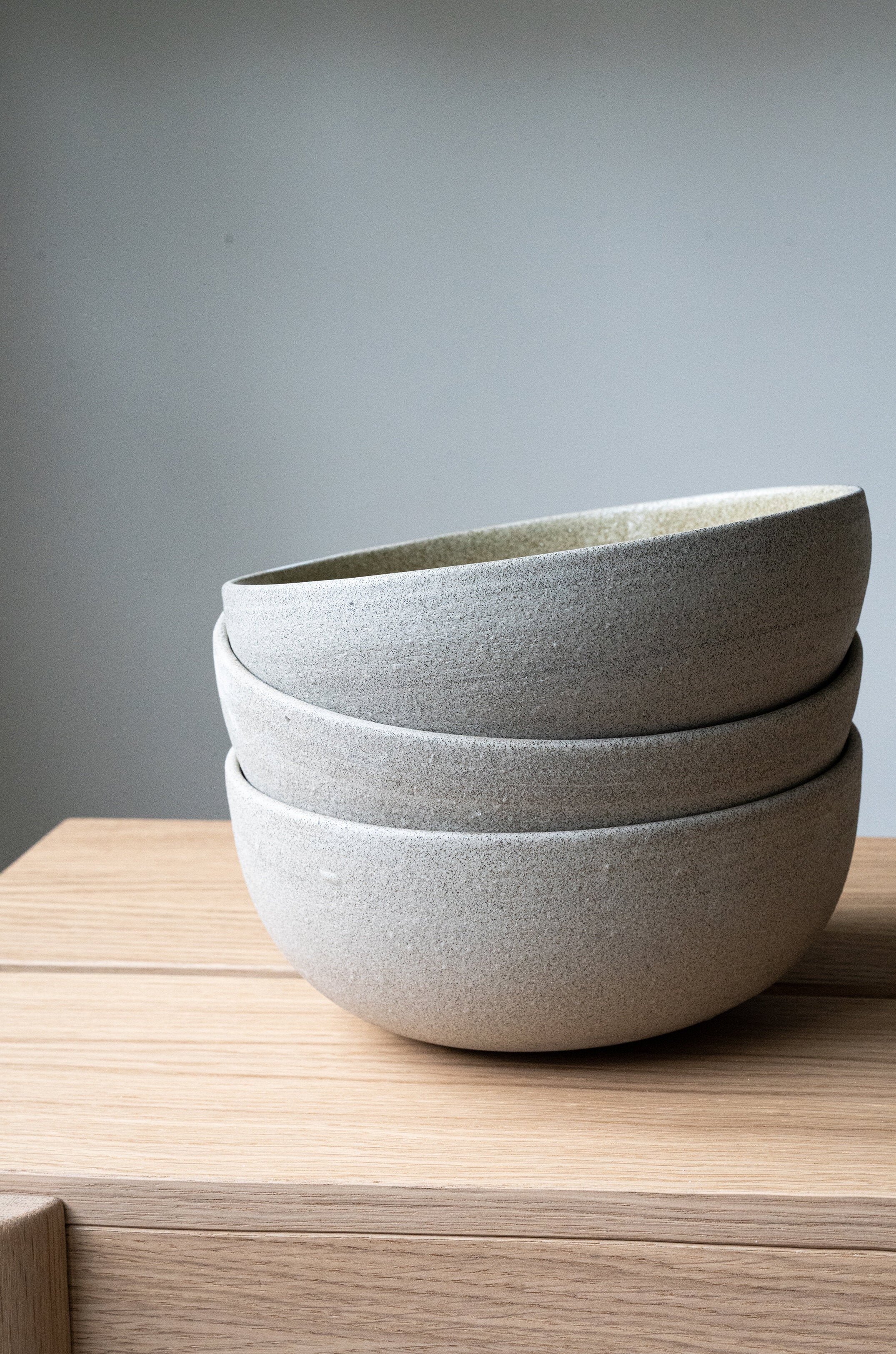 Stoneware Ramen Bowl (Concrete)