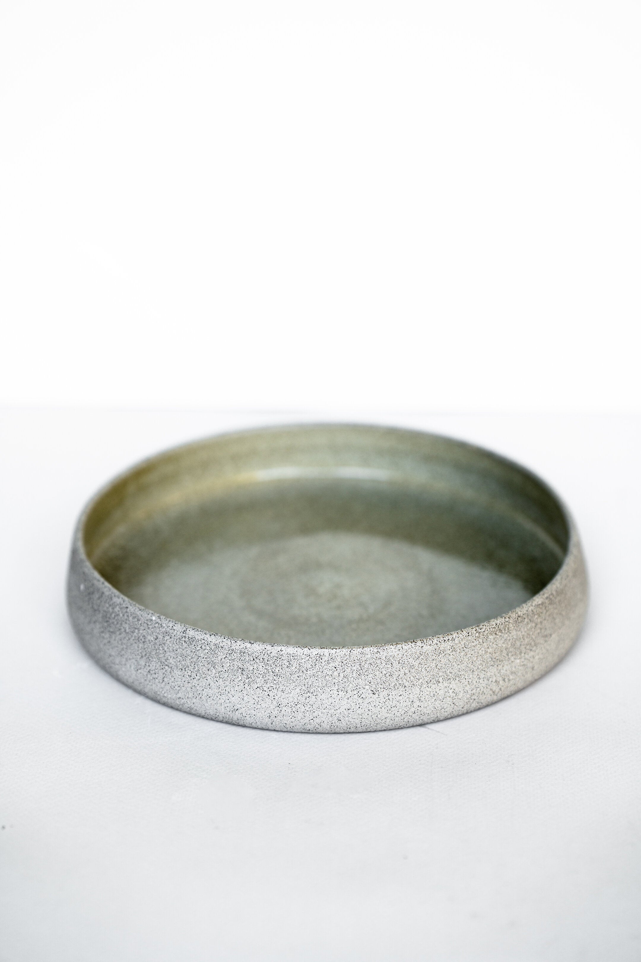 Stoneware Salad Plate with High Sides (Concrete)