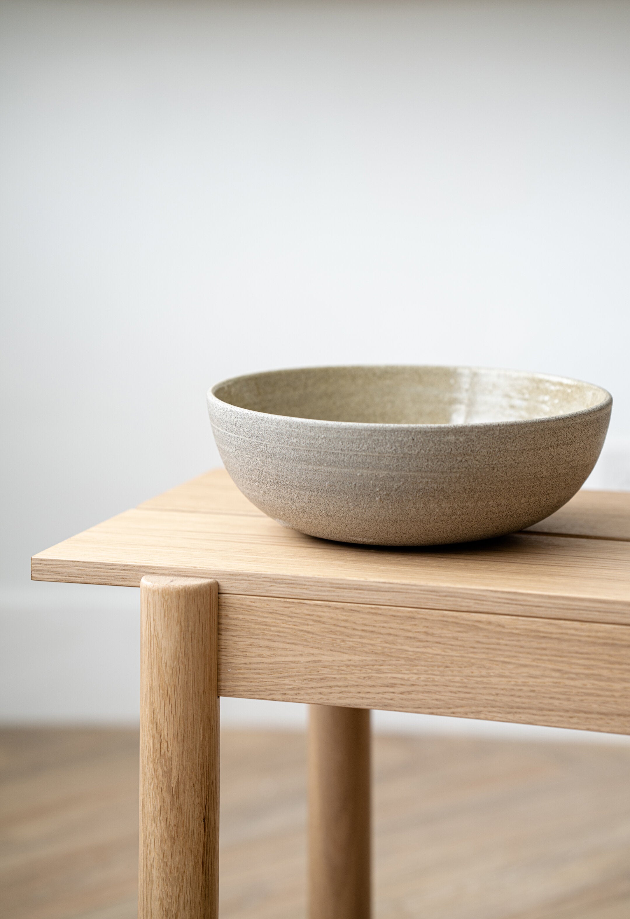 Stoneware Large Fruit Bowl (Concrete)