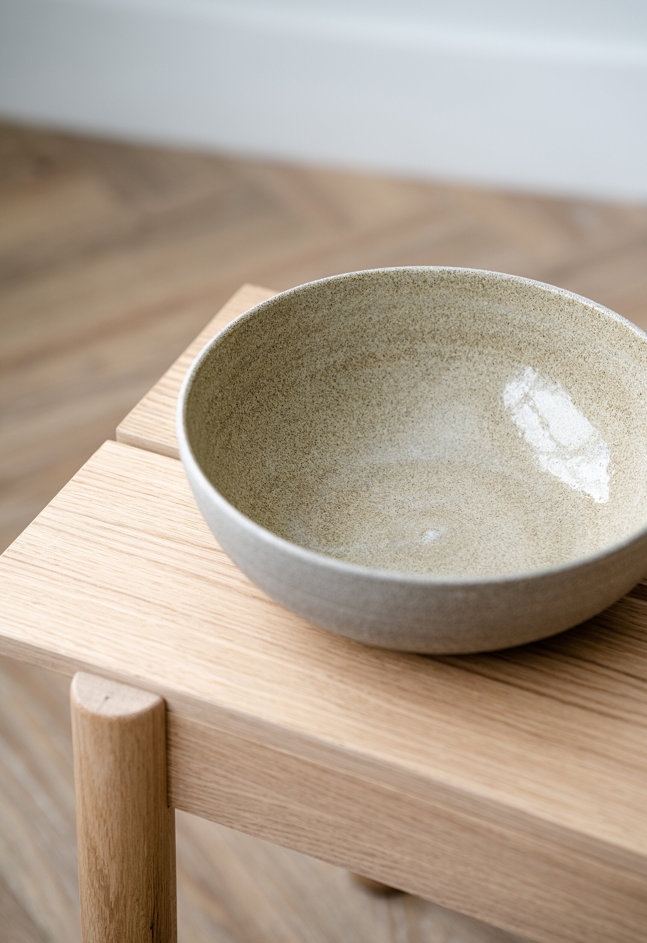 Stoneware Large Fruit Bowl (Concrete)