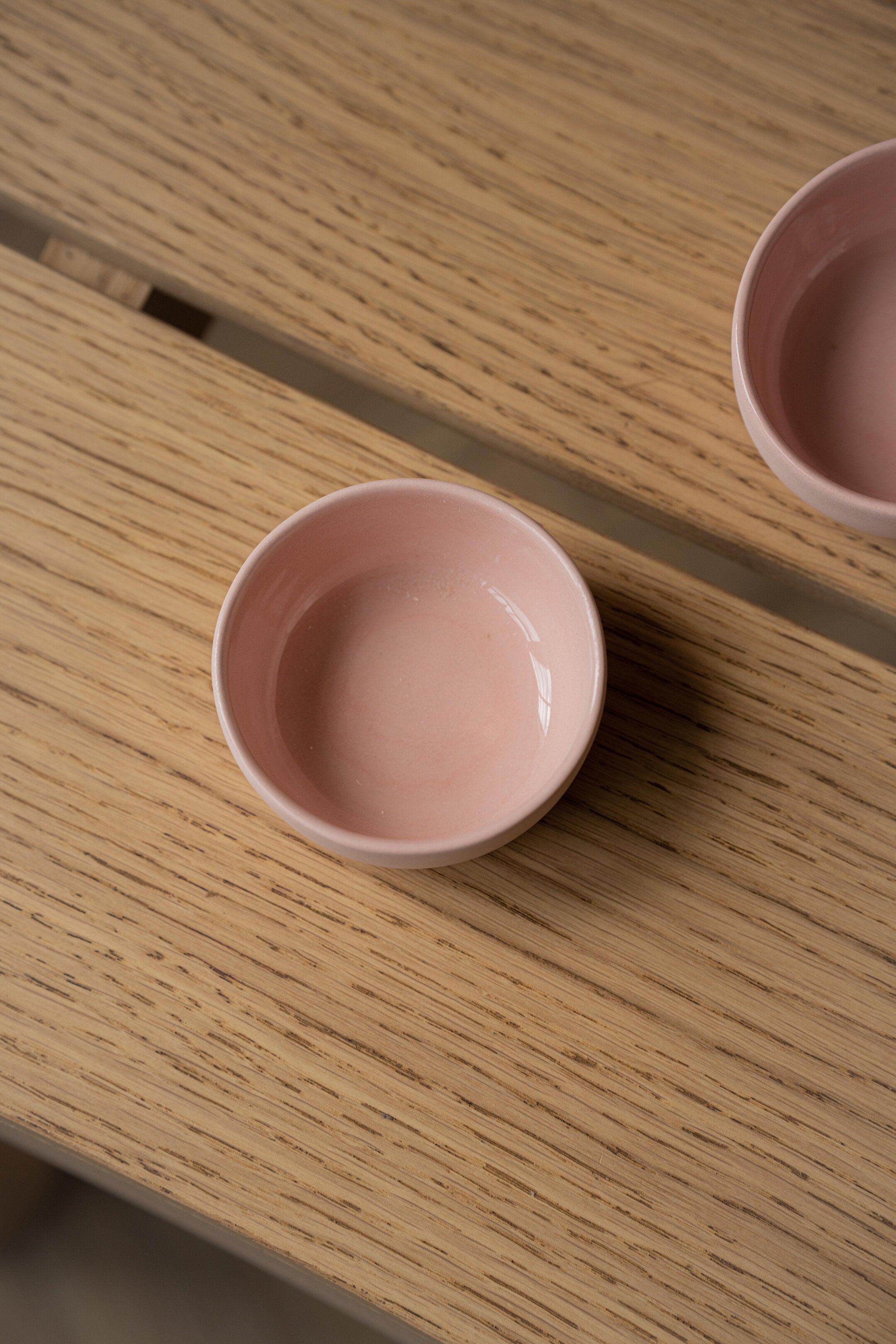 Porcelain Pinch Bowl (Powder Pink)