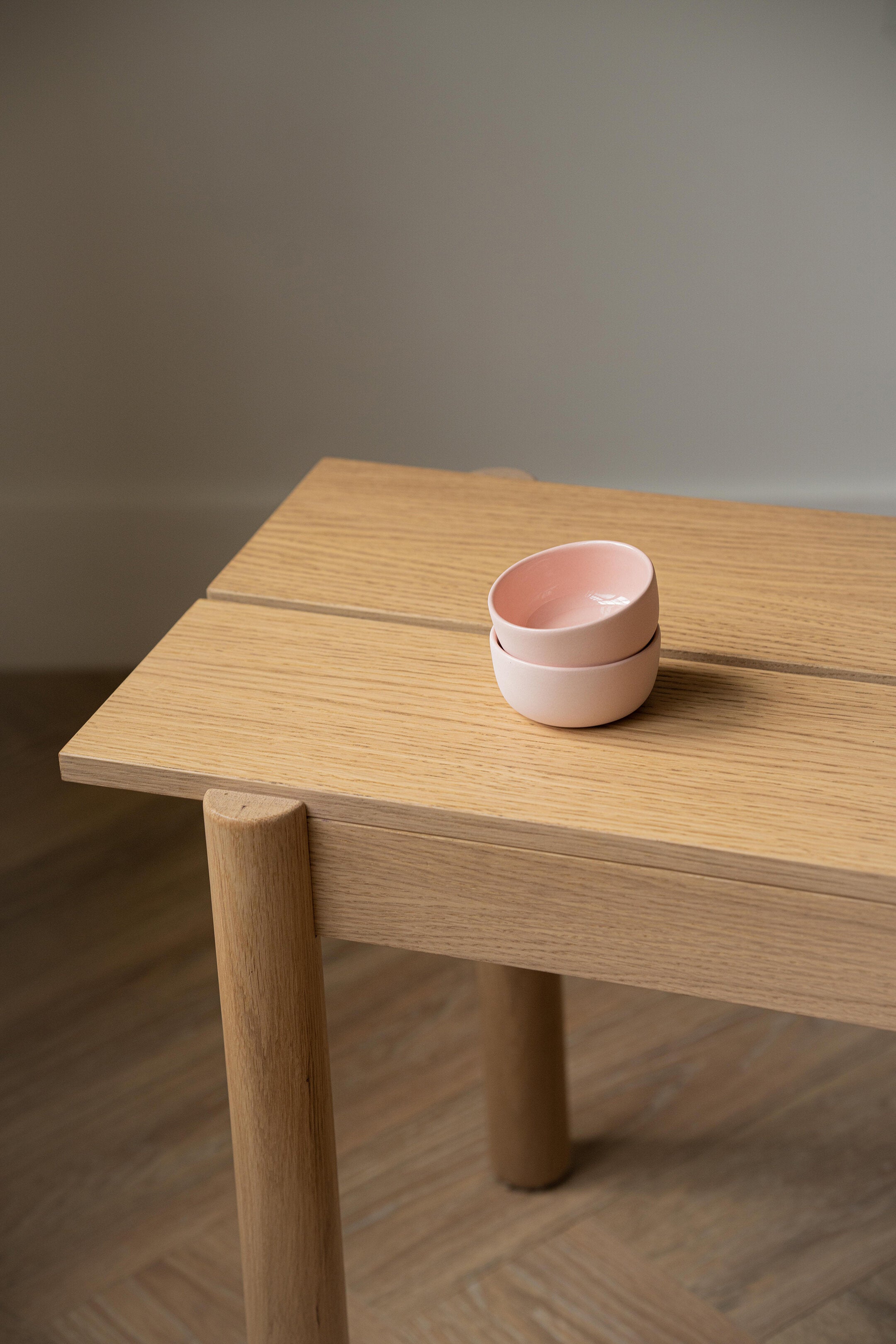 Porcelain Pinch Bowl (Powder Pink)