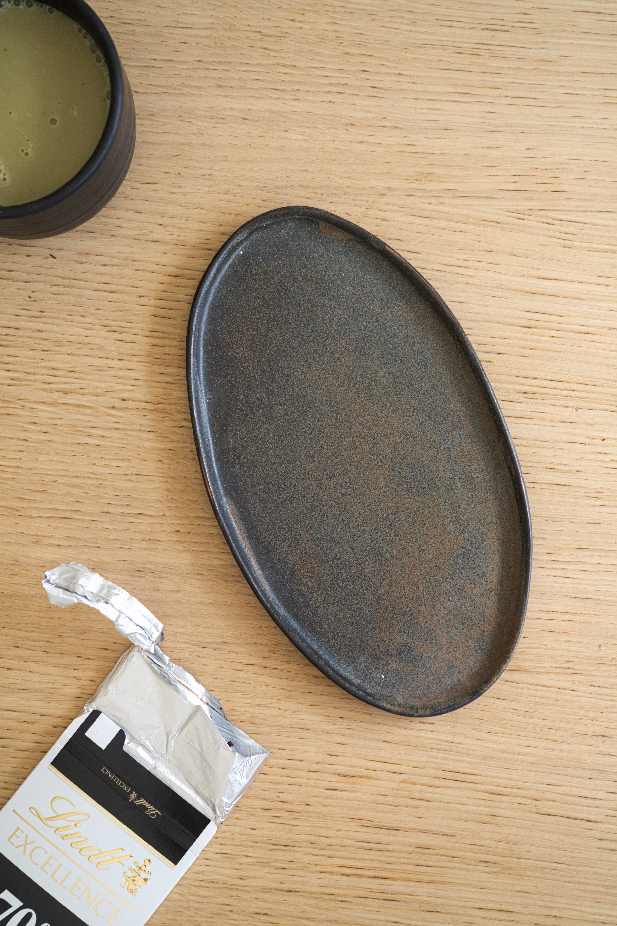 Stoneware Oval Serving Platter (Rust)