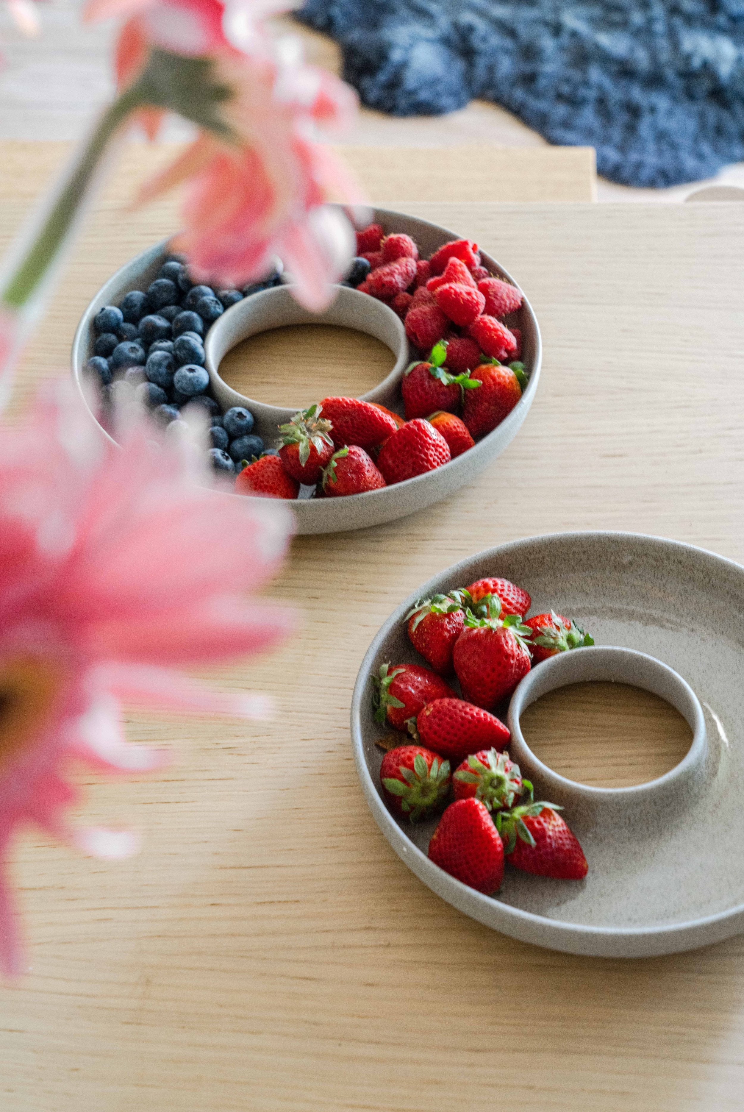 Stoneware Serving Dish (Concrete)