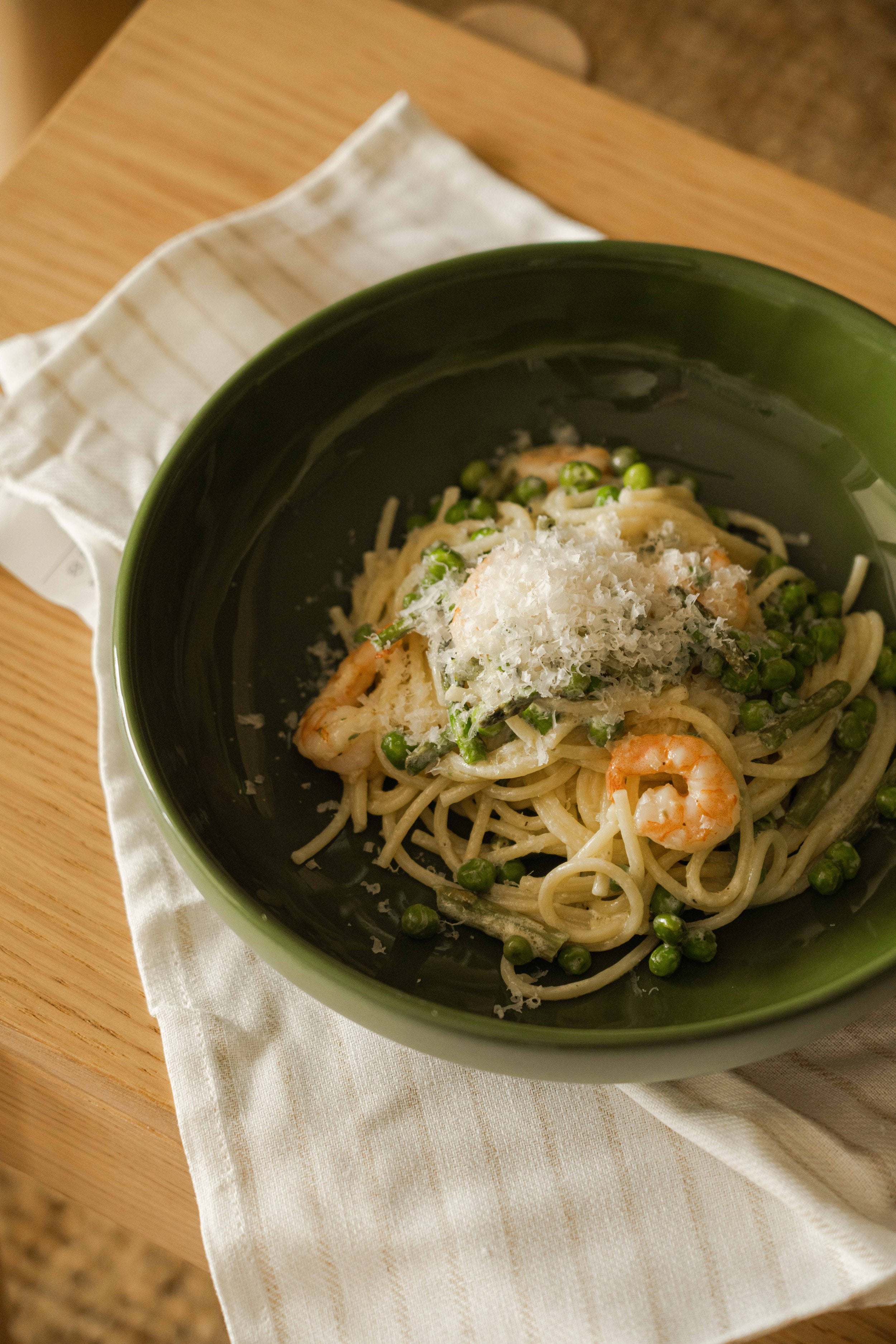 Porcelain Pasta Bowl (Green)