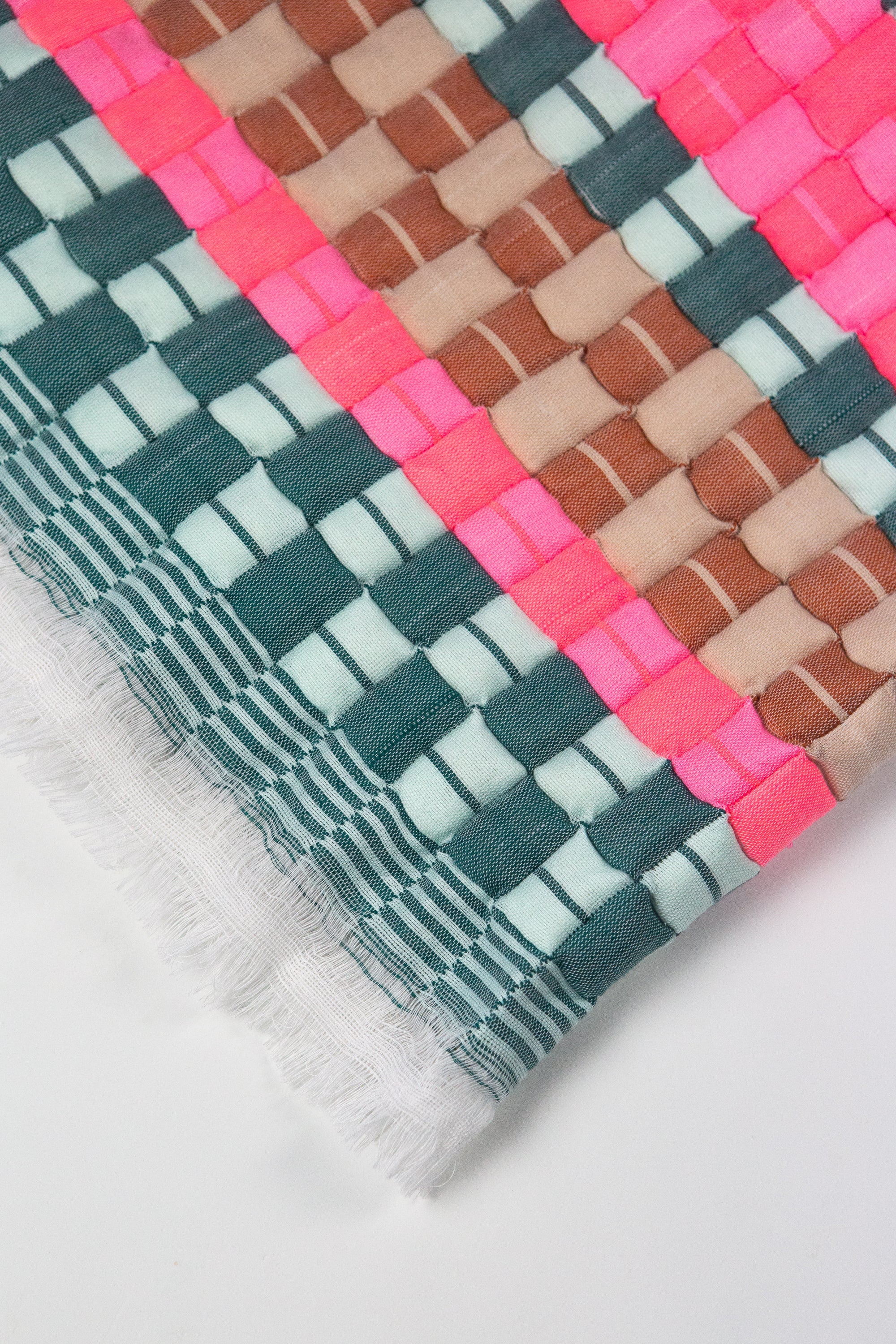 Quilted Sujani Throw Blanket (Multicolored)