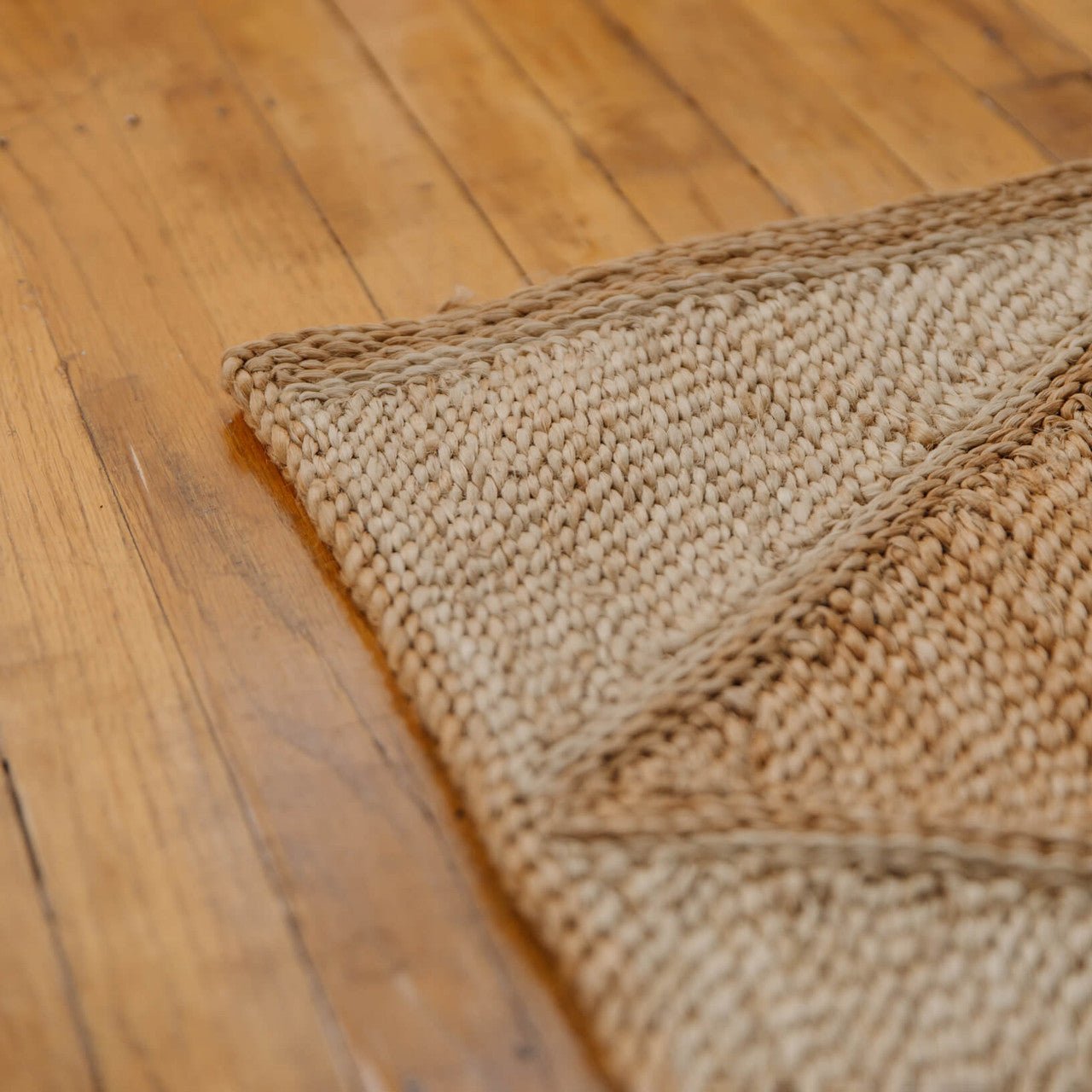 Diamond Jute Runner