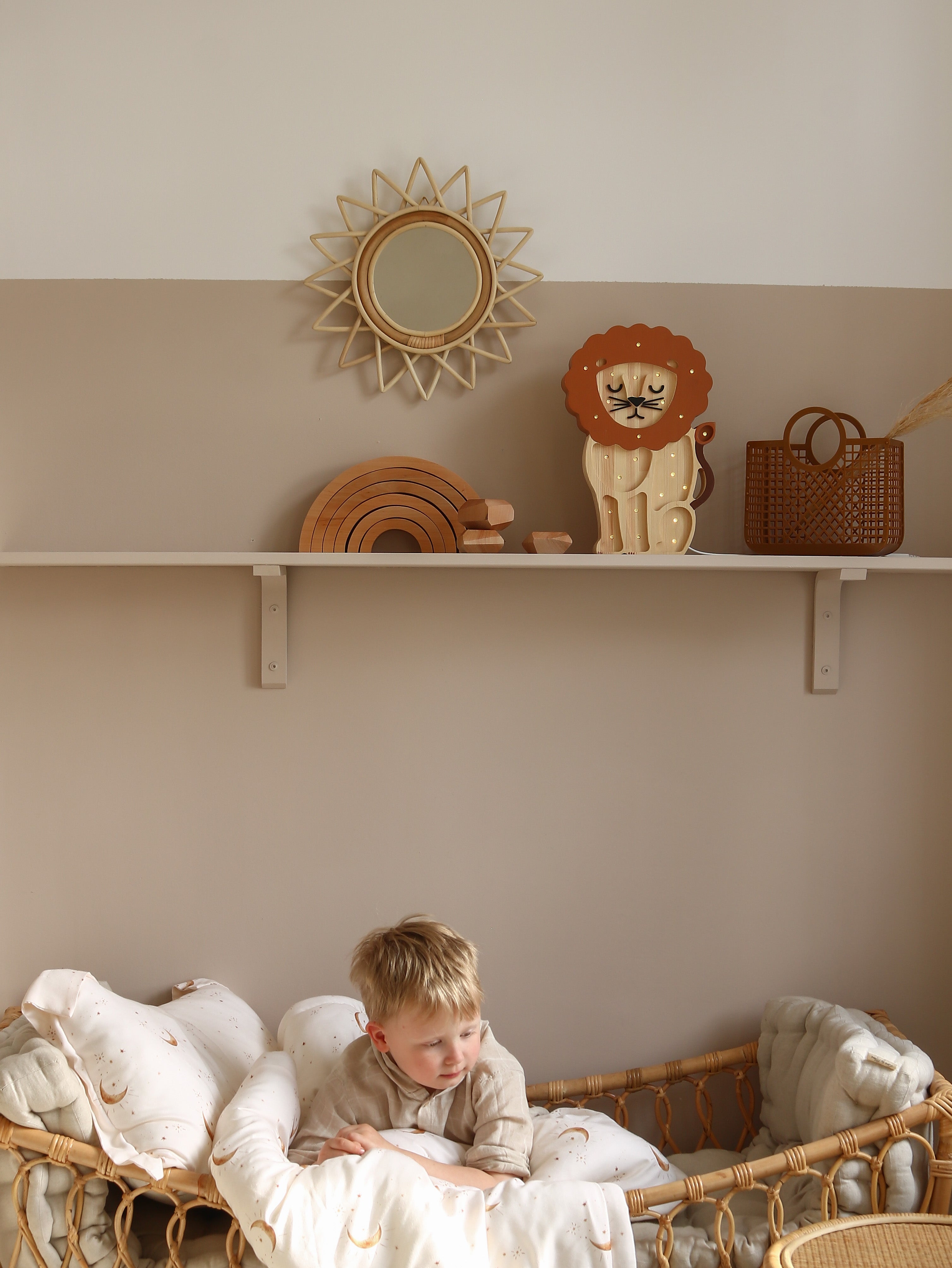 Lion Lamp