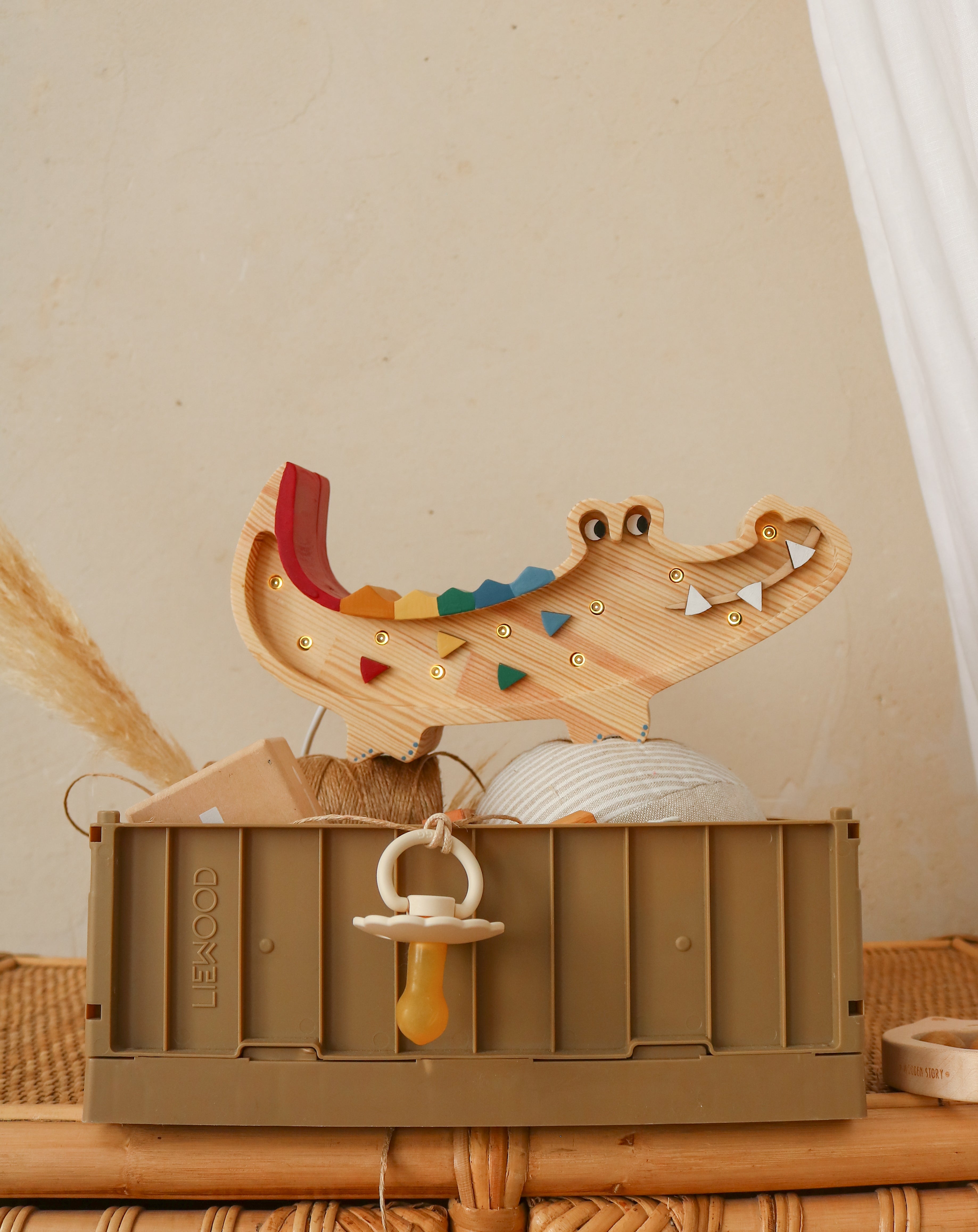 Wooden crocodile lamp with remote control, perfect for nursery lighting