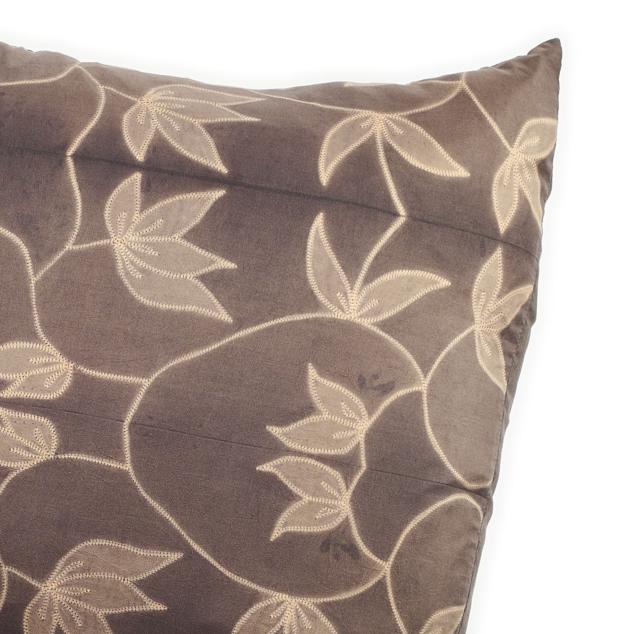 Folio Handcrafted Shibori Mulberry Silk Pillow (Black)