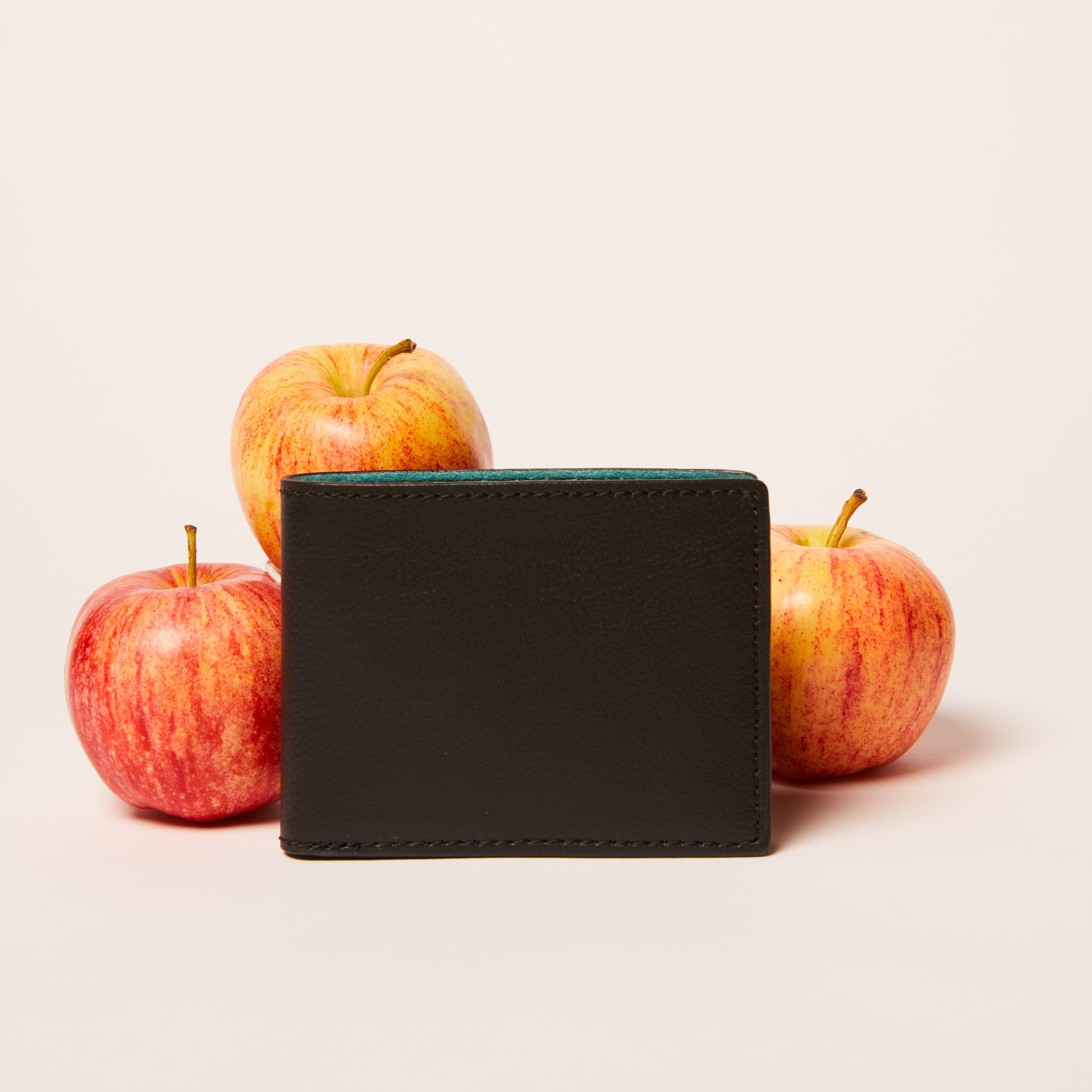 Gala Bifold Wallet (Black)