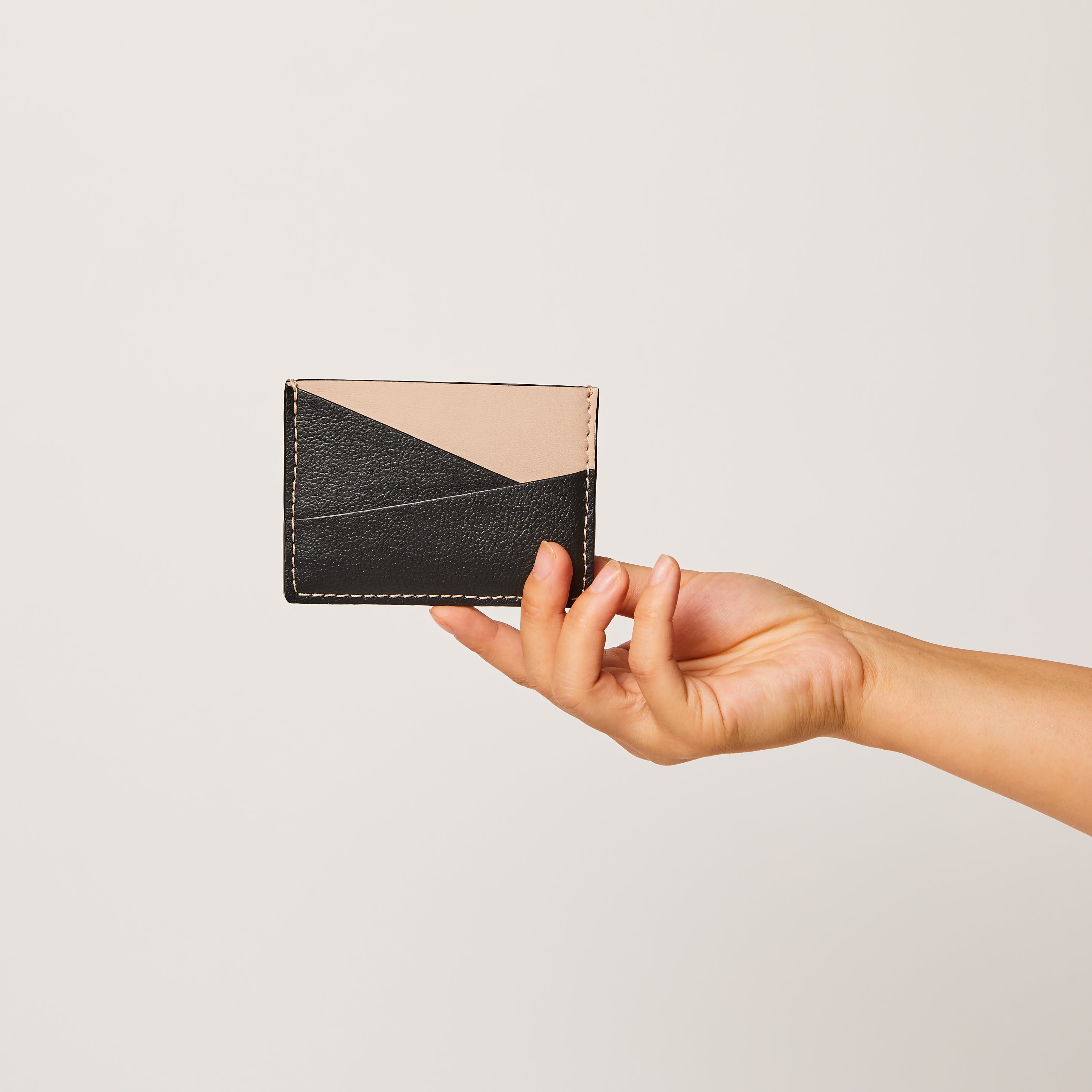 Gala Puzzle Cardholder (Black + Cream)