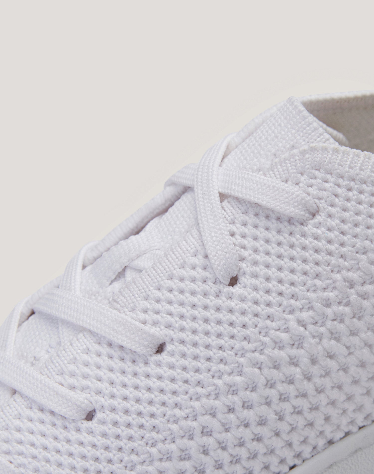 Women's Infinity Cloud White Knit Sneaker (Snowfall)