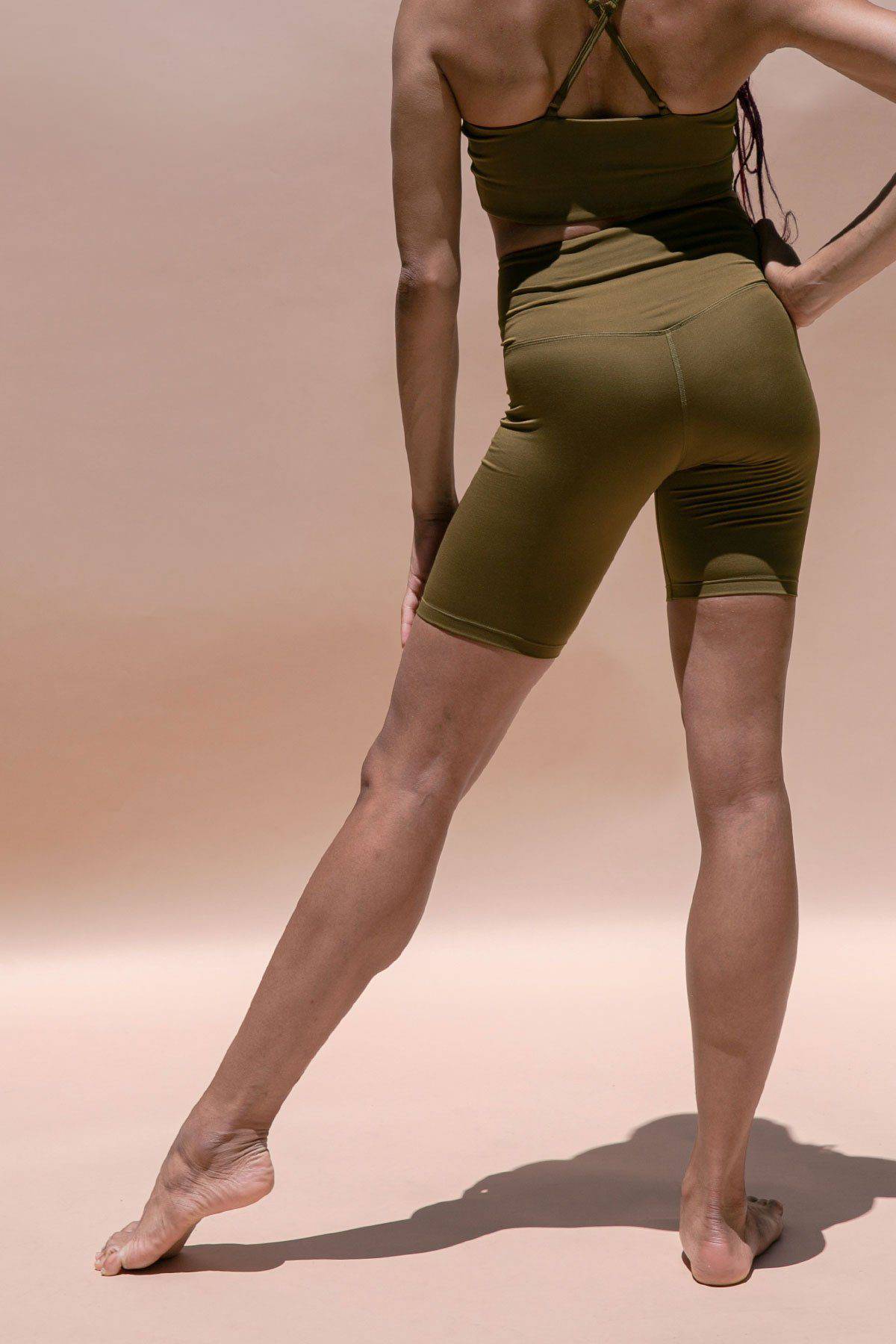 FLOAT Seamless High-Rise Bike Shorts Pants Girlfriend Collective