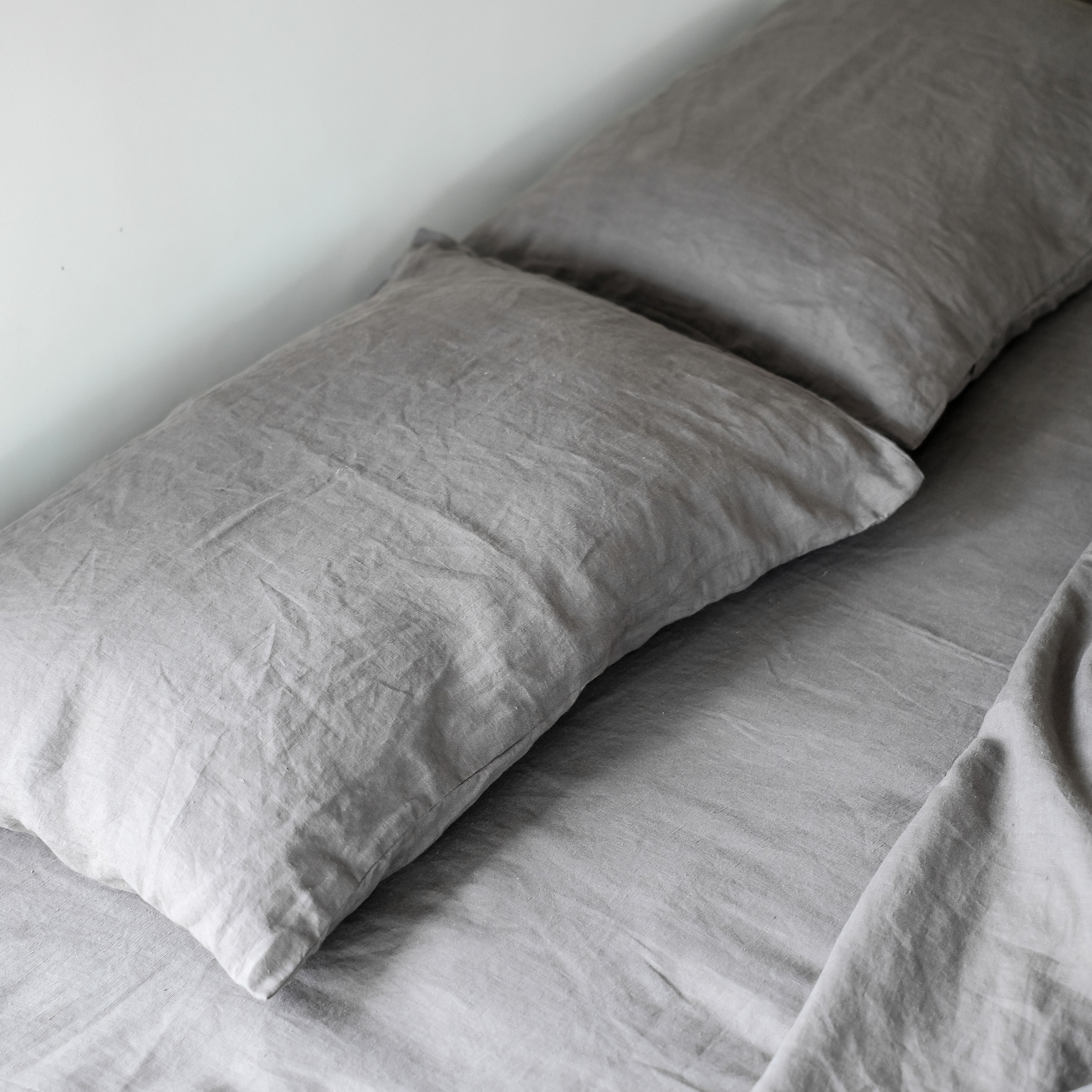 Linen Sheet Set (Charcoal)