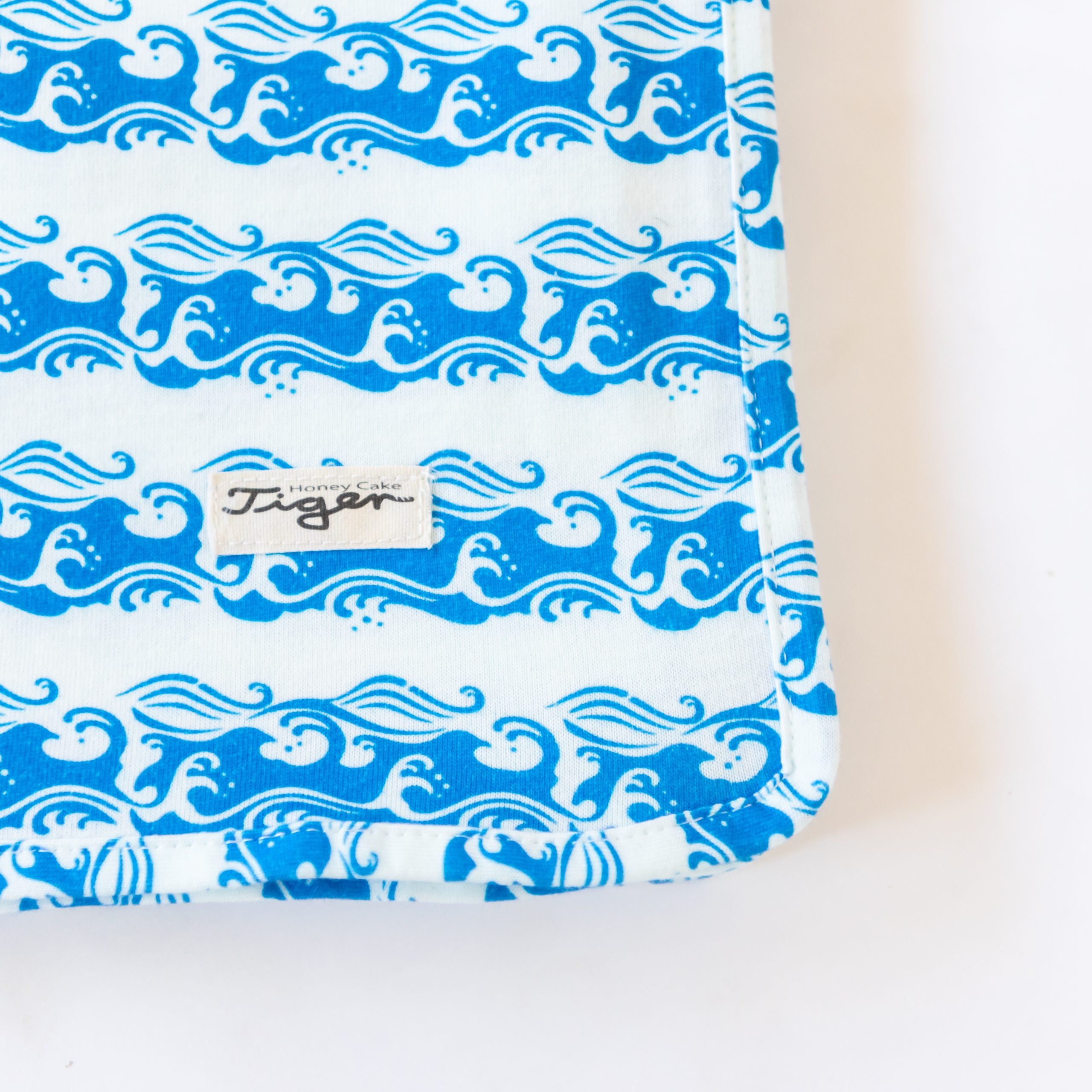 Baby Blanket (Hello Fun Wave)