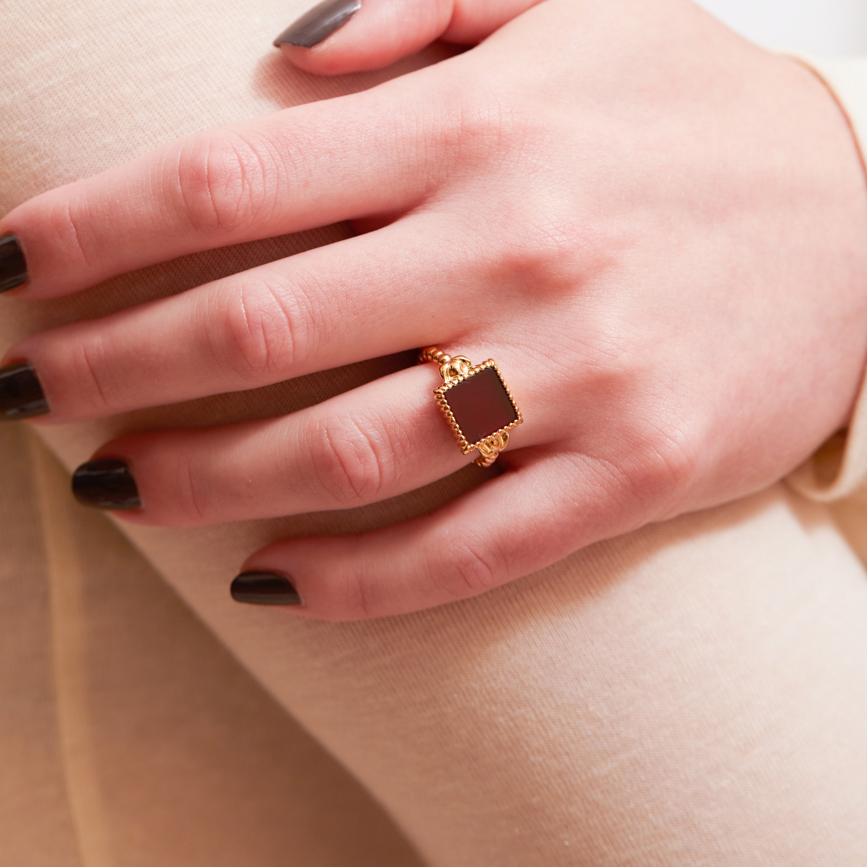 Carnelian Queen Ring